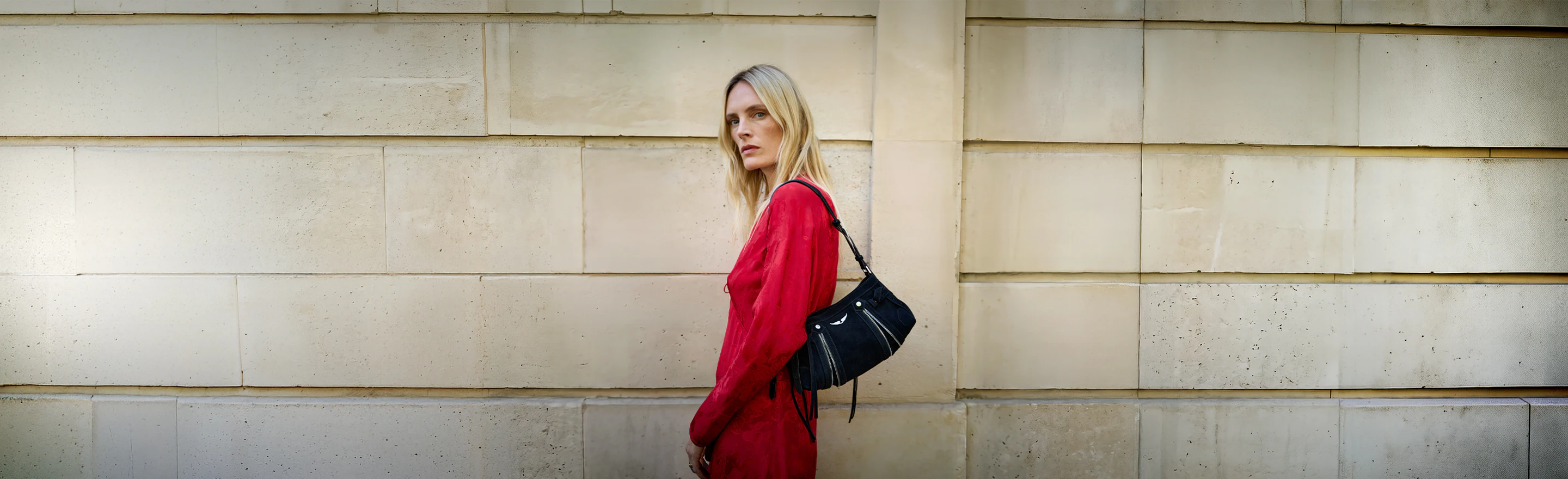 Shoulder bags