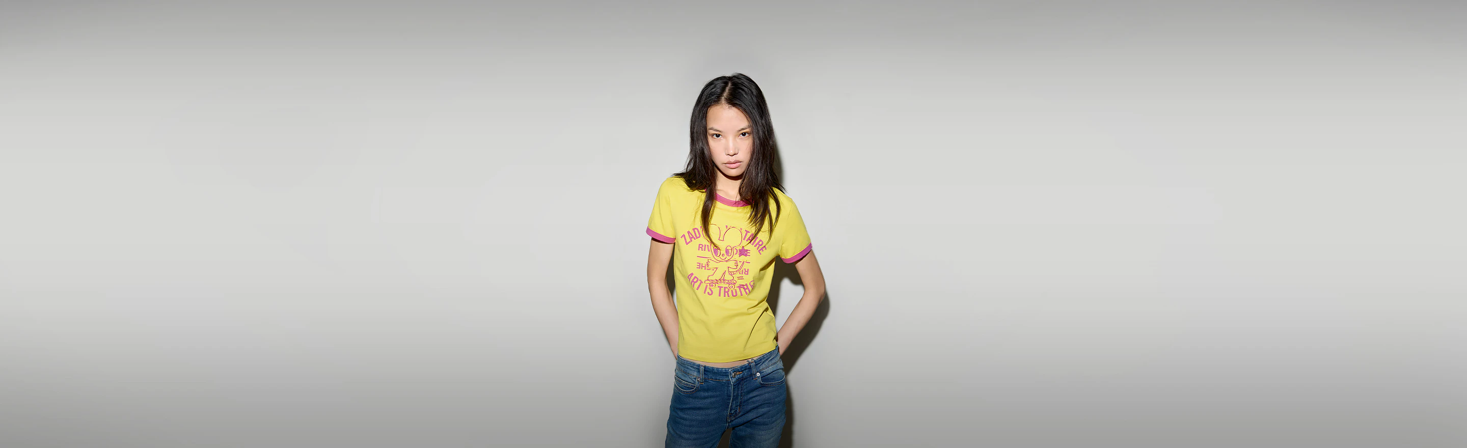 T-shirts & sweatshirts