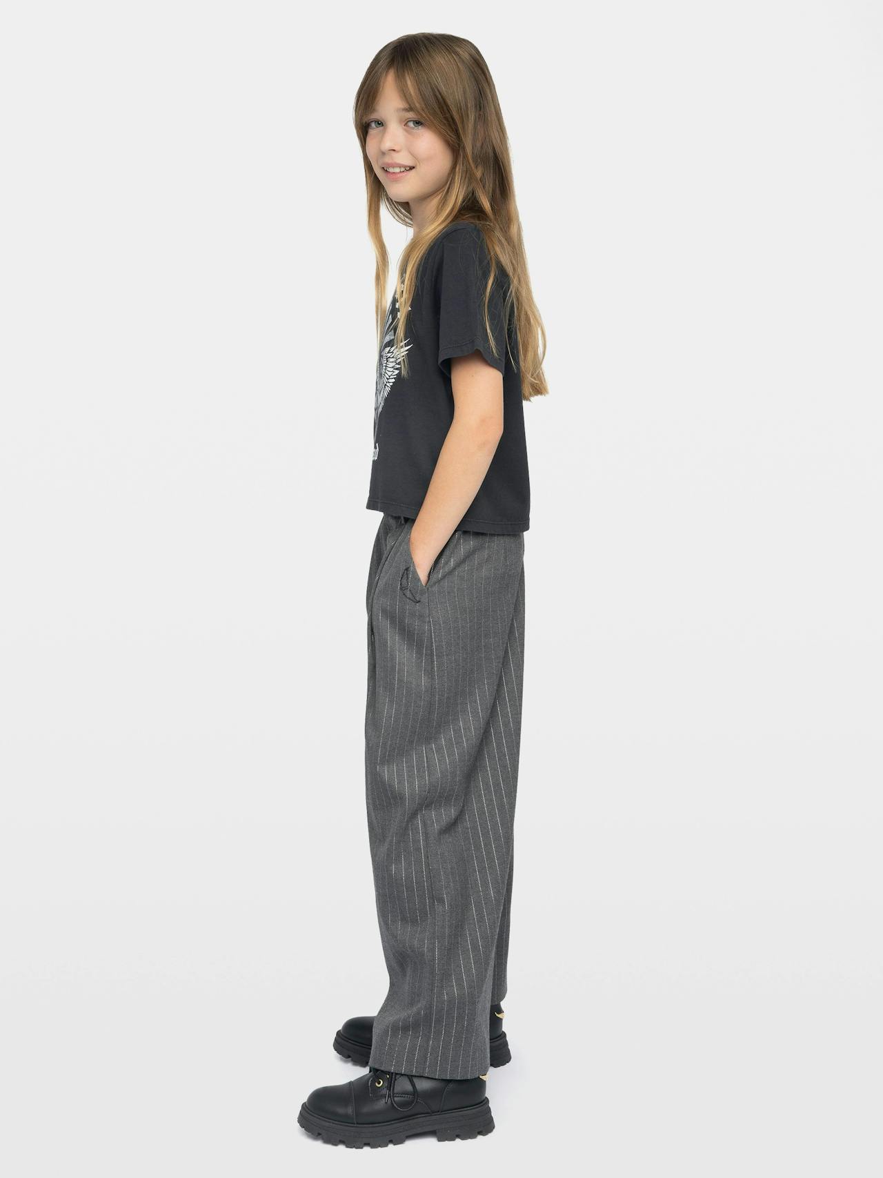 Amber Girl's T-shirt 3