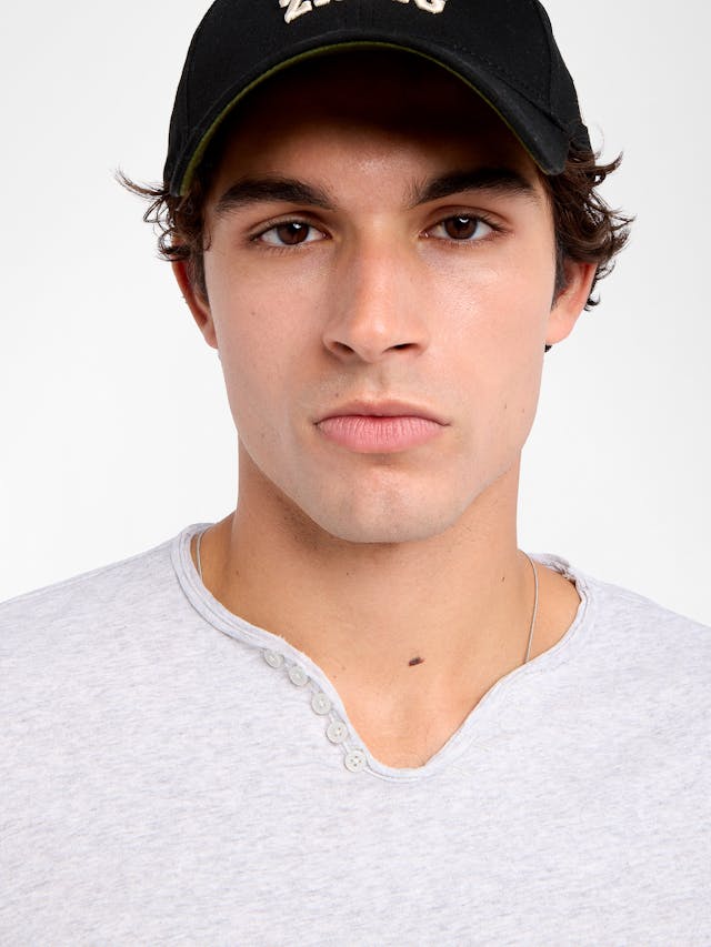 Monsatir Henley T-shirt