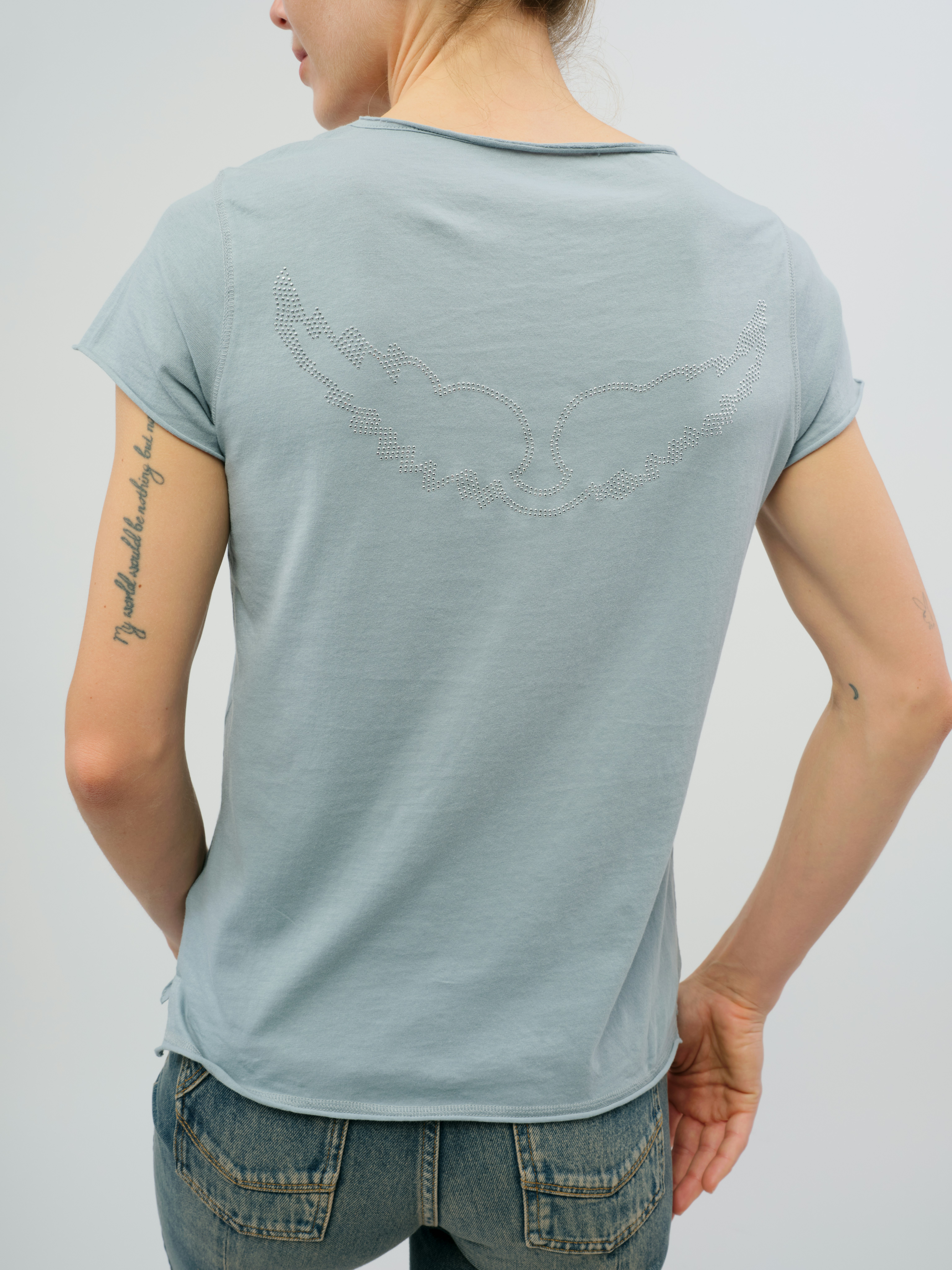 Tunisien Big Wings Top 2