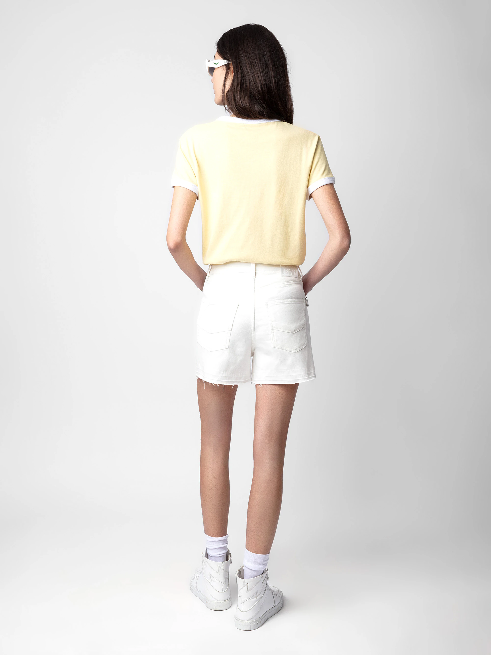 T-shirt Walk thumbnail 2