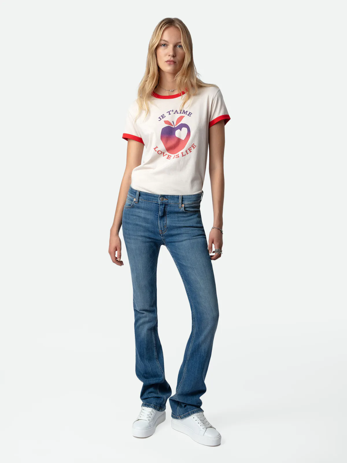 T-shirt Walk Love Is Life