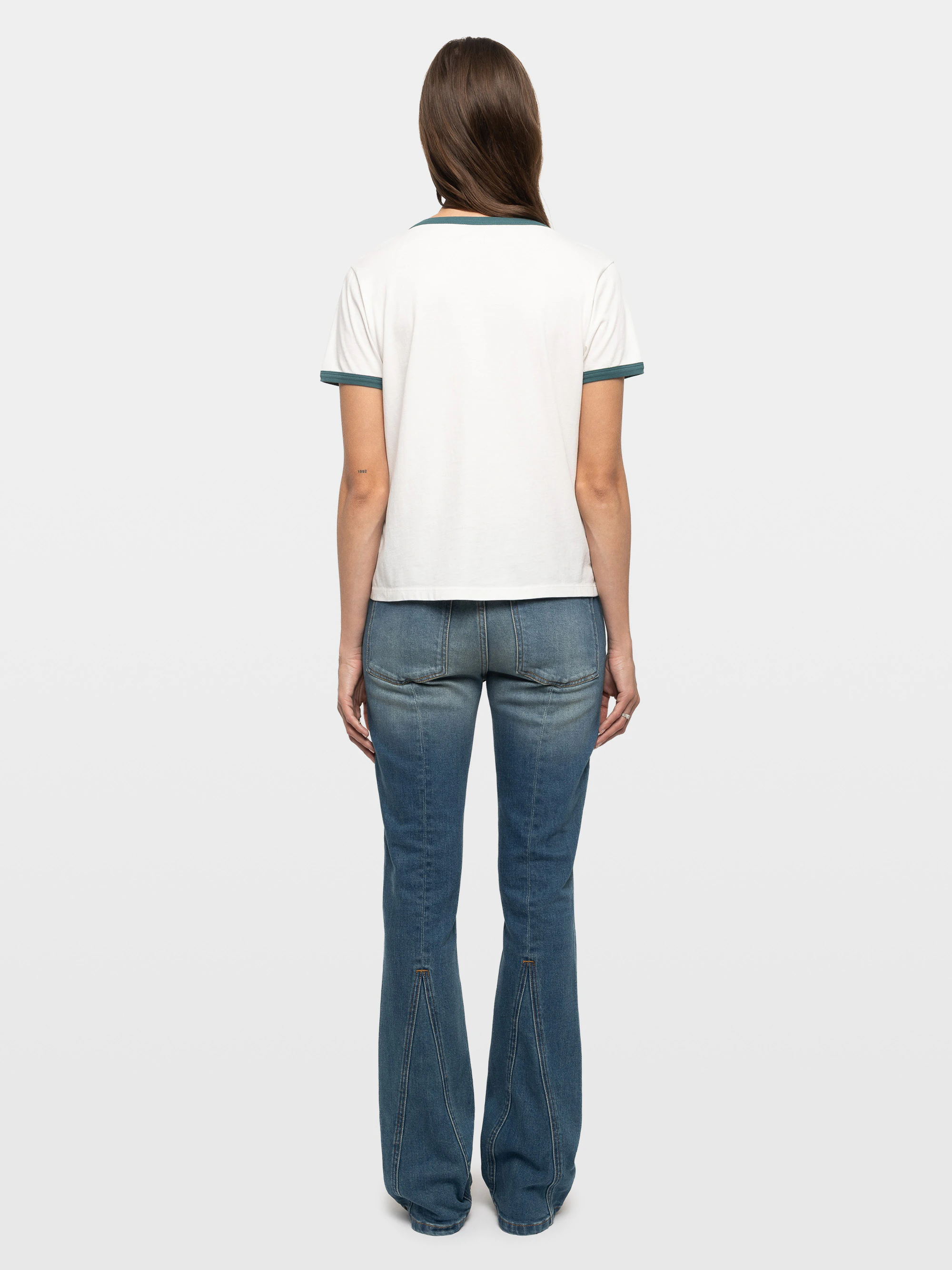 Alys T-shirt thumbnail 2