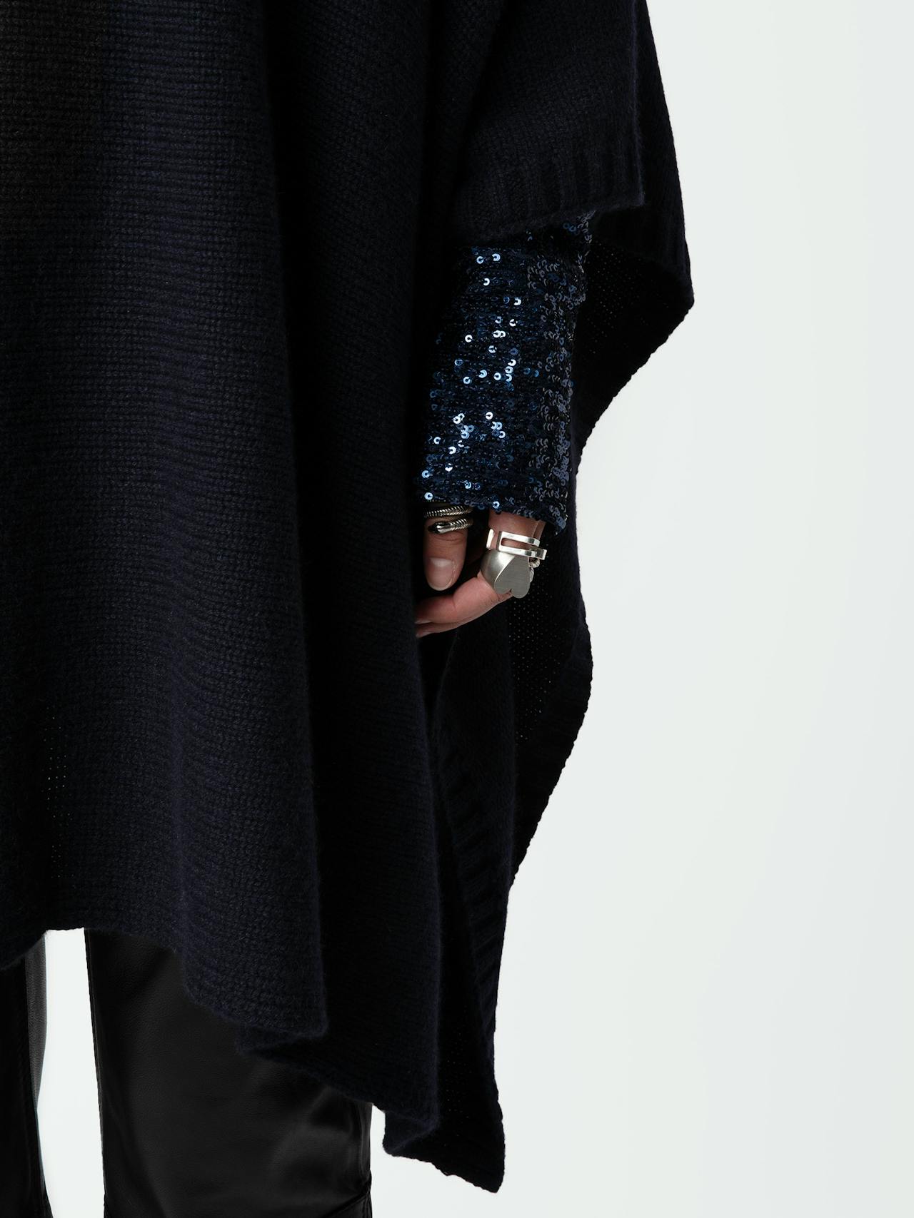 Palma Cashmere Poncho 5