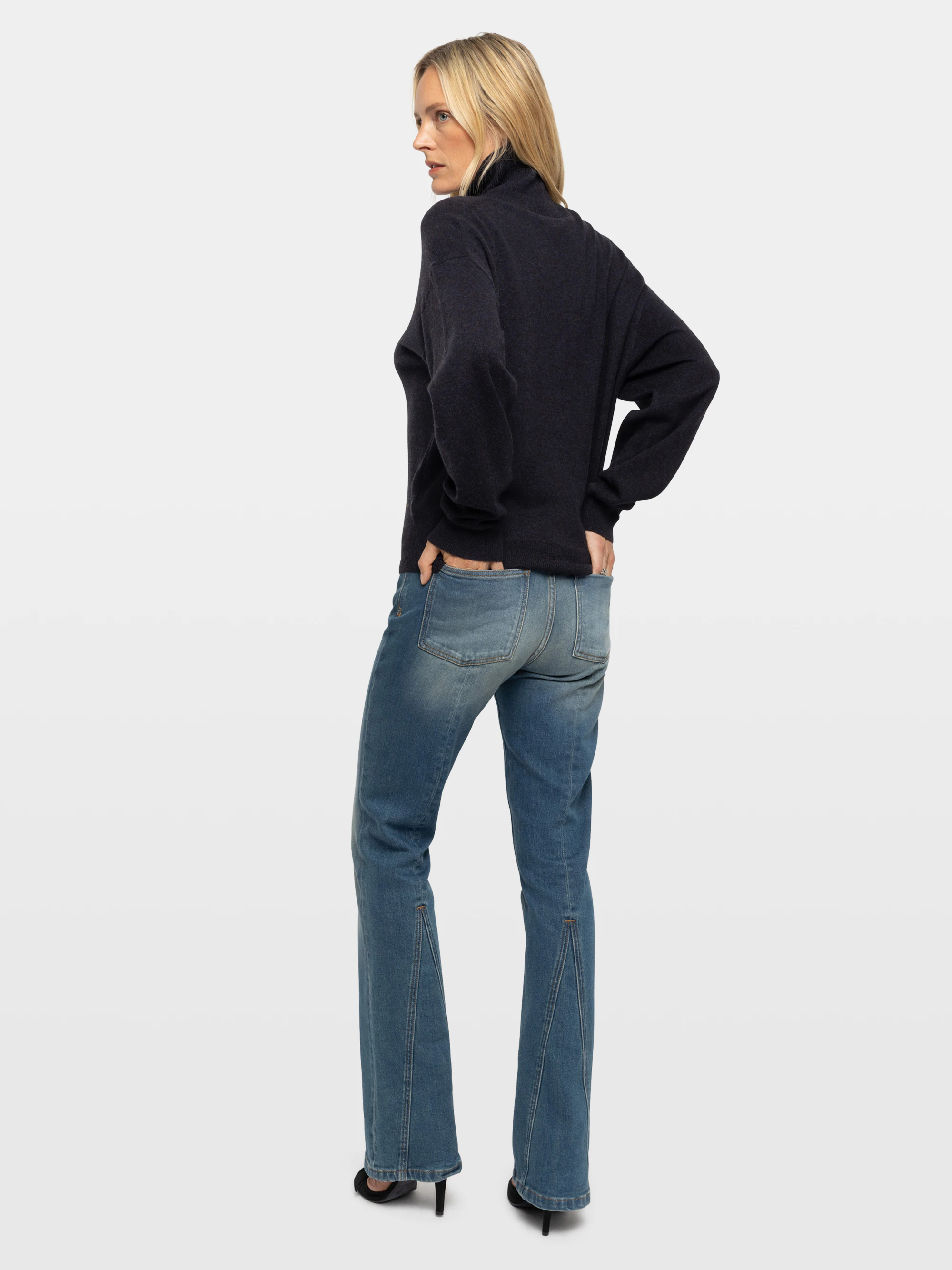 Souly Sweater