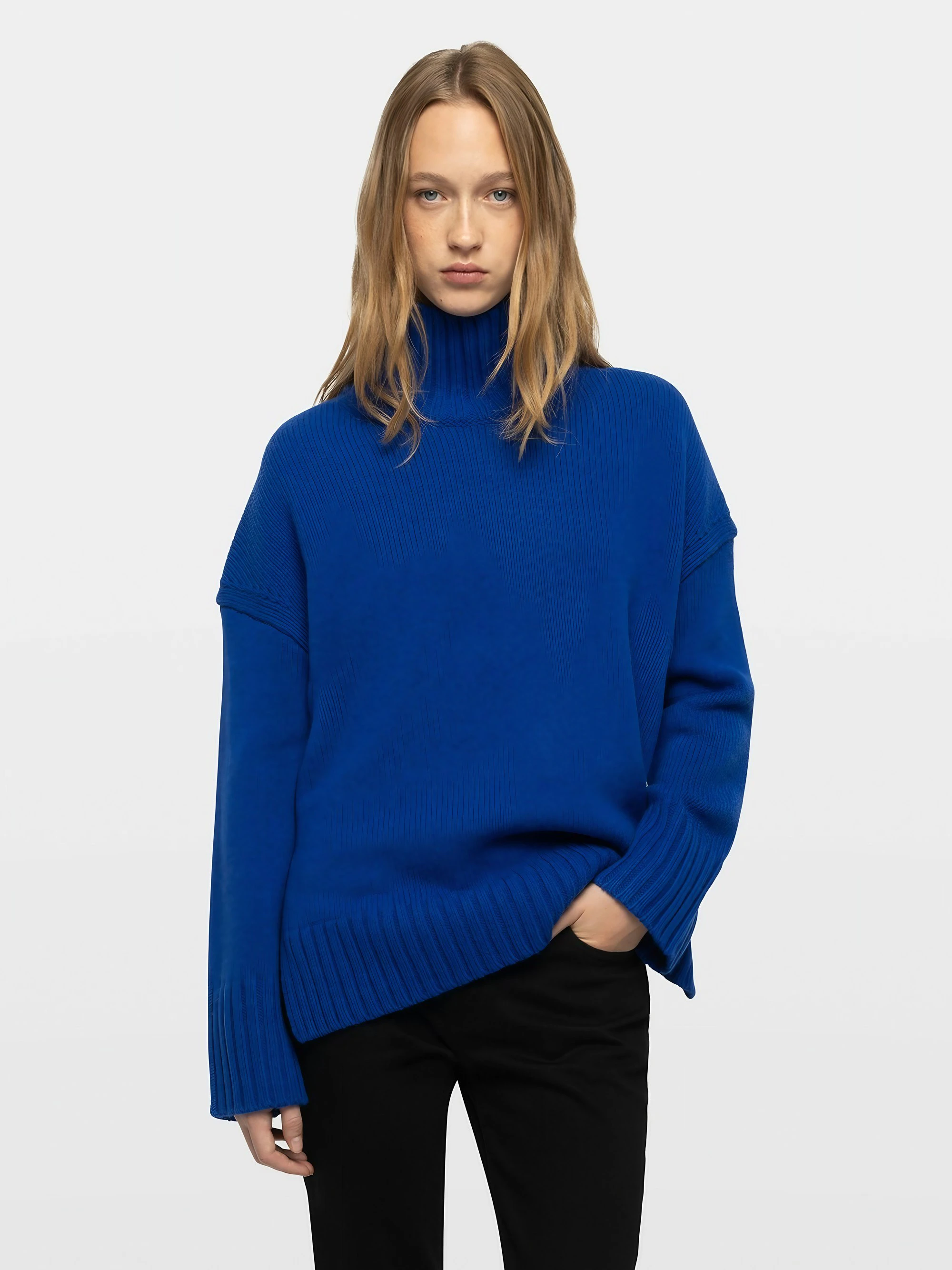 Bleeza Sweater