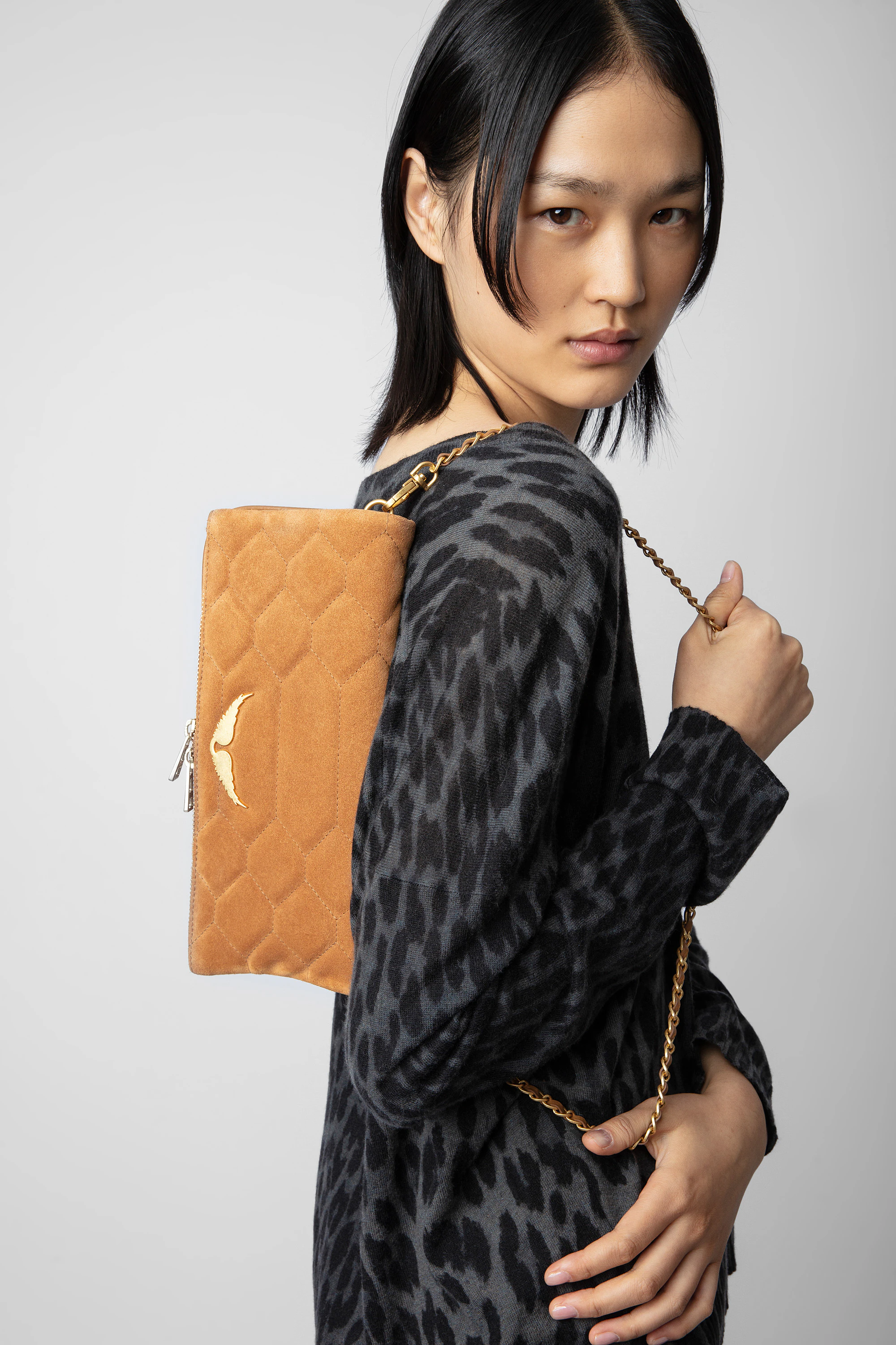 Bolso de mano Rock de ante acolchado 6