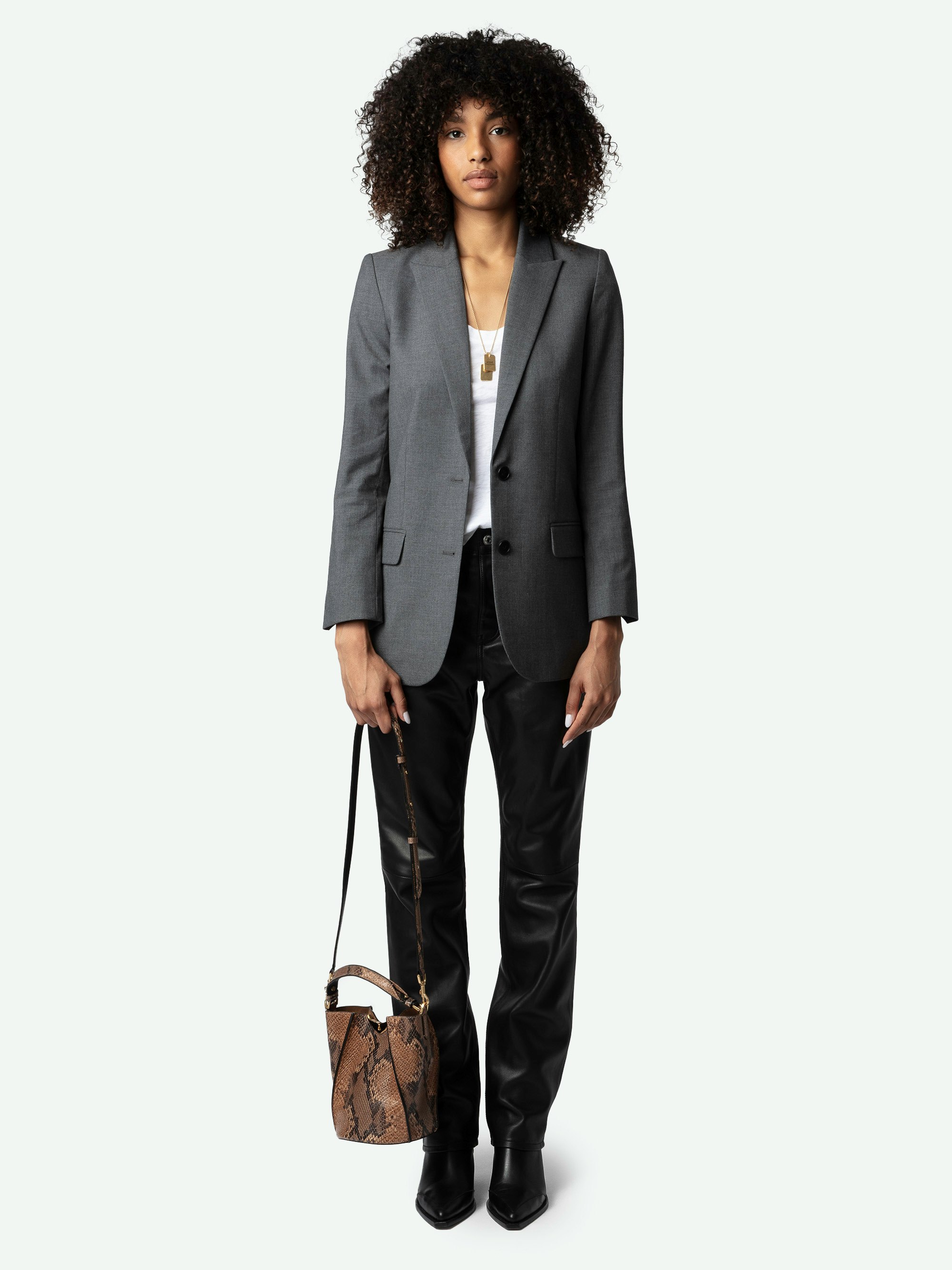 Borderline Bucket Bag 6