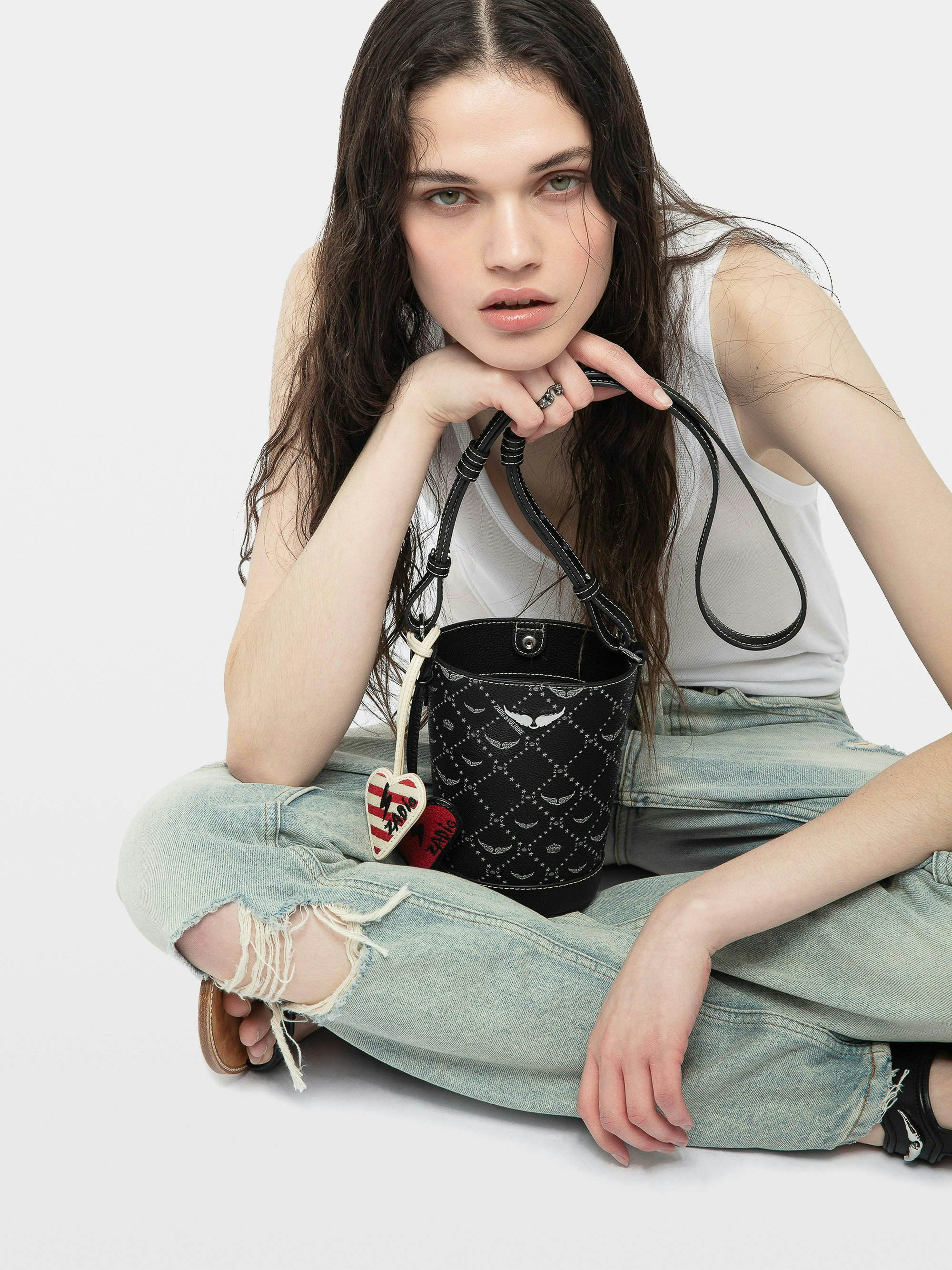 Z Bucket Nano Monogram Tasche