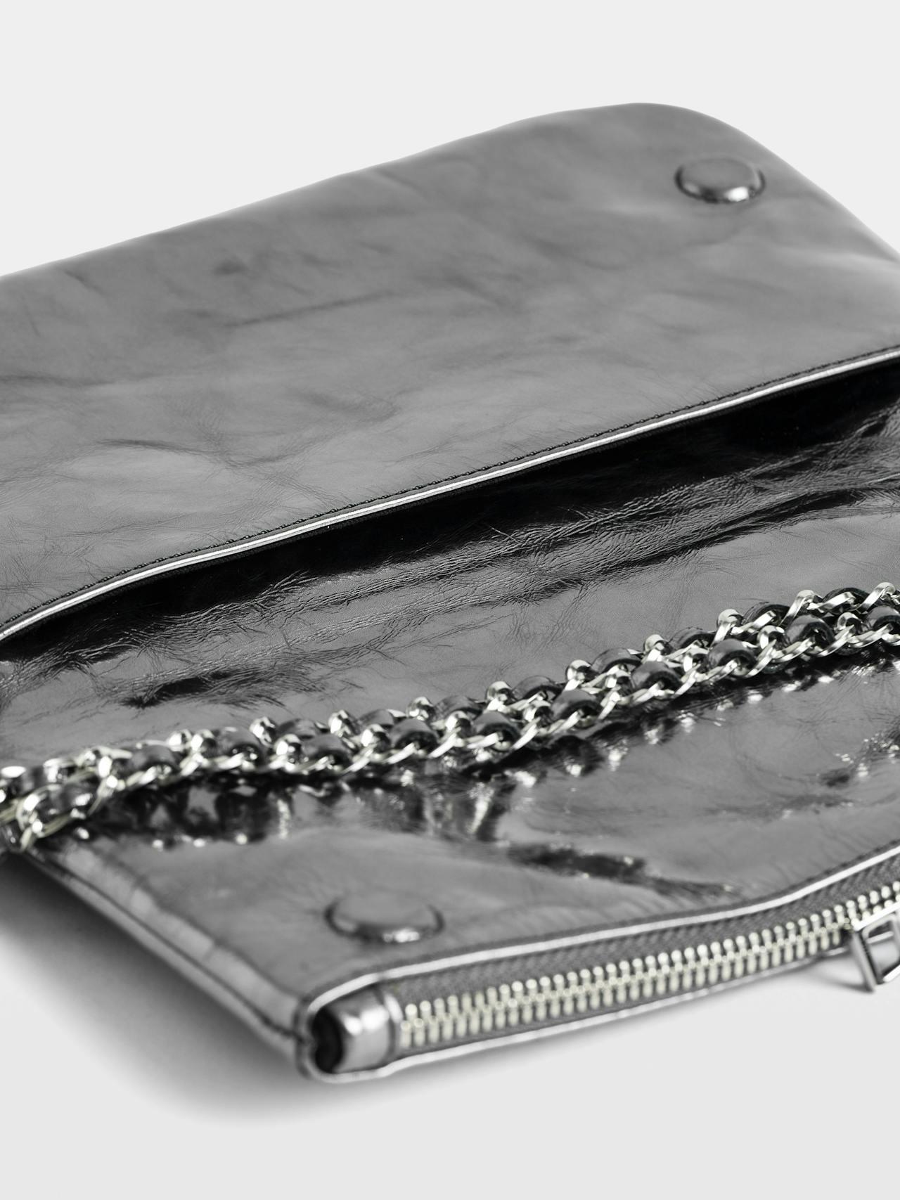 Rock Vintage Metal Clutch
