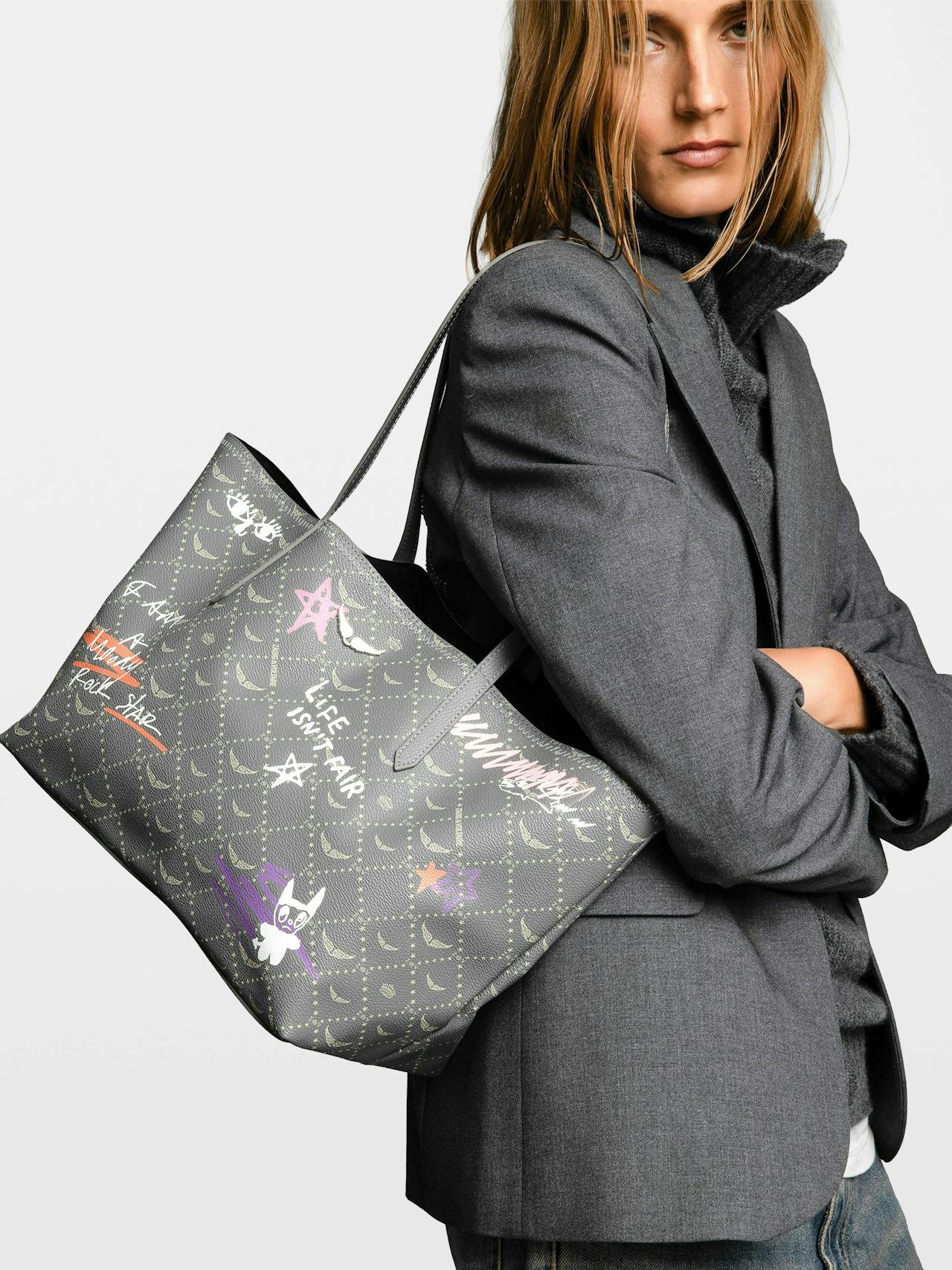 Z Shopper Monogram Tag Bag