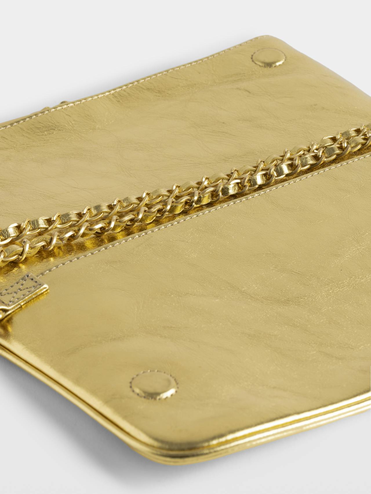 Rock Vintage Metal Clutch