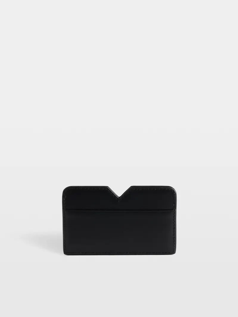 LWSG03789_BLACK_PACKSHOT