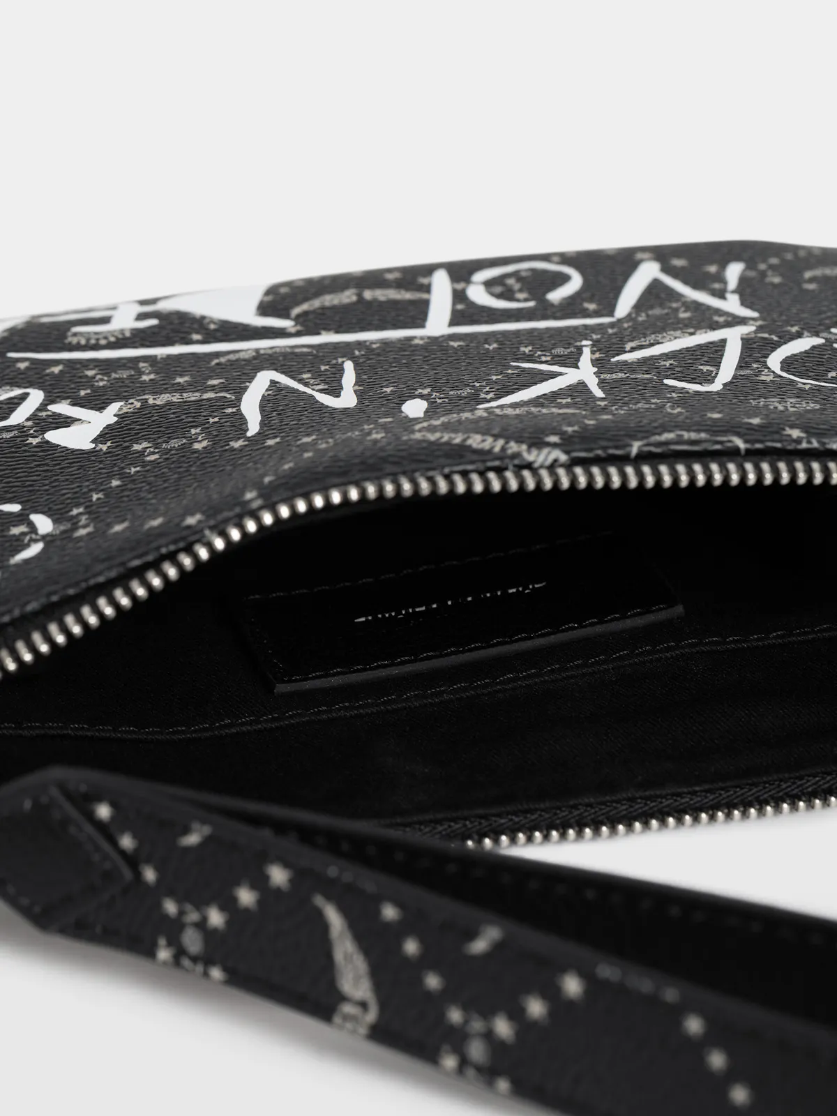Z Pouch Monogram Arty Tag Clutch