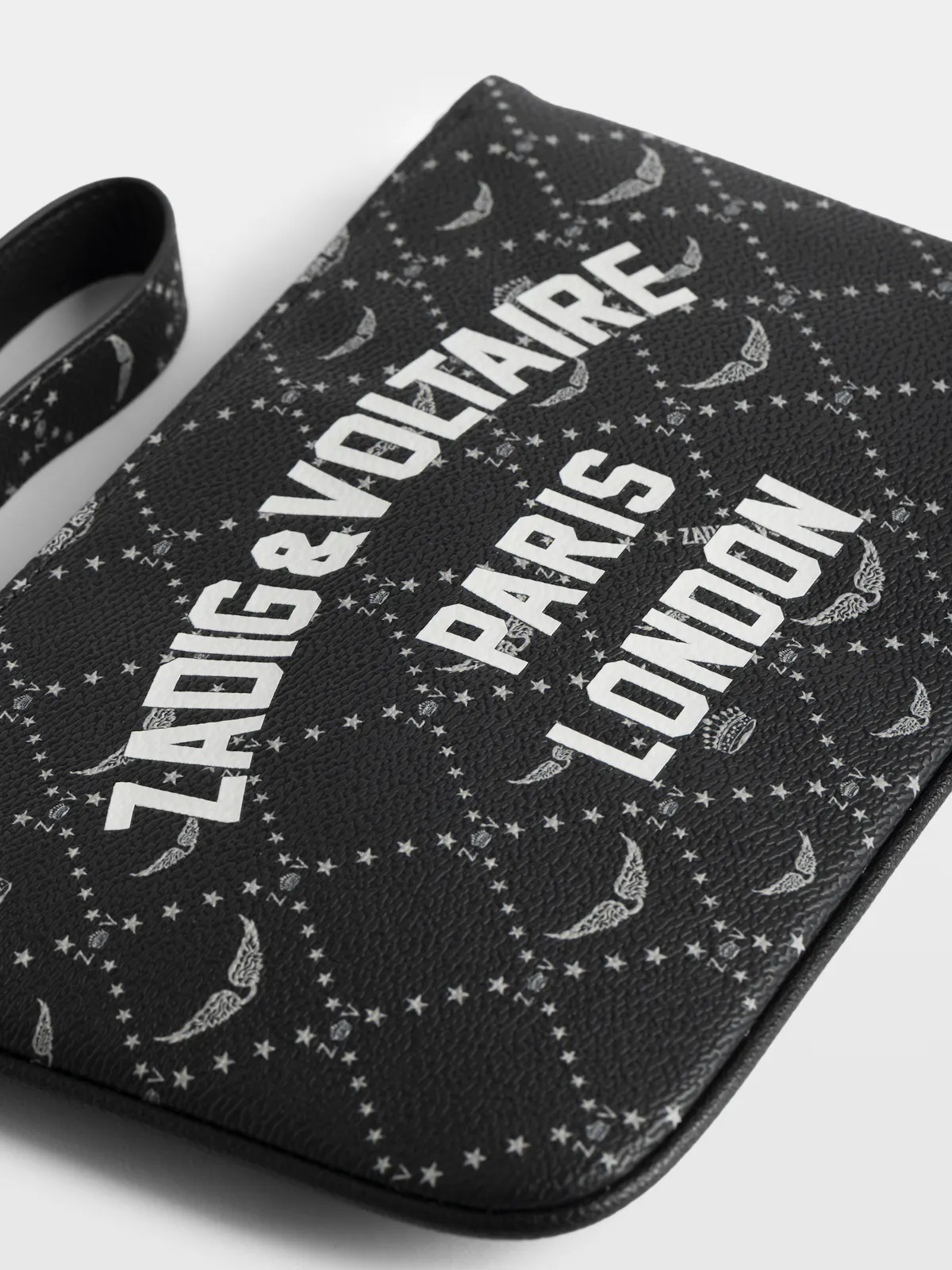 Z Pouch Resort London Pochette