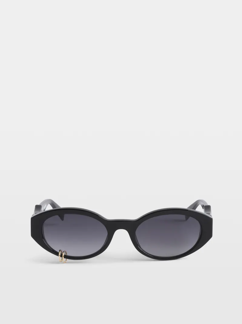 OWEW00179_BLACK_PACKSHOT