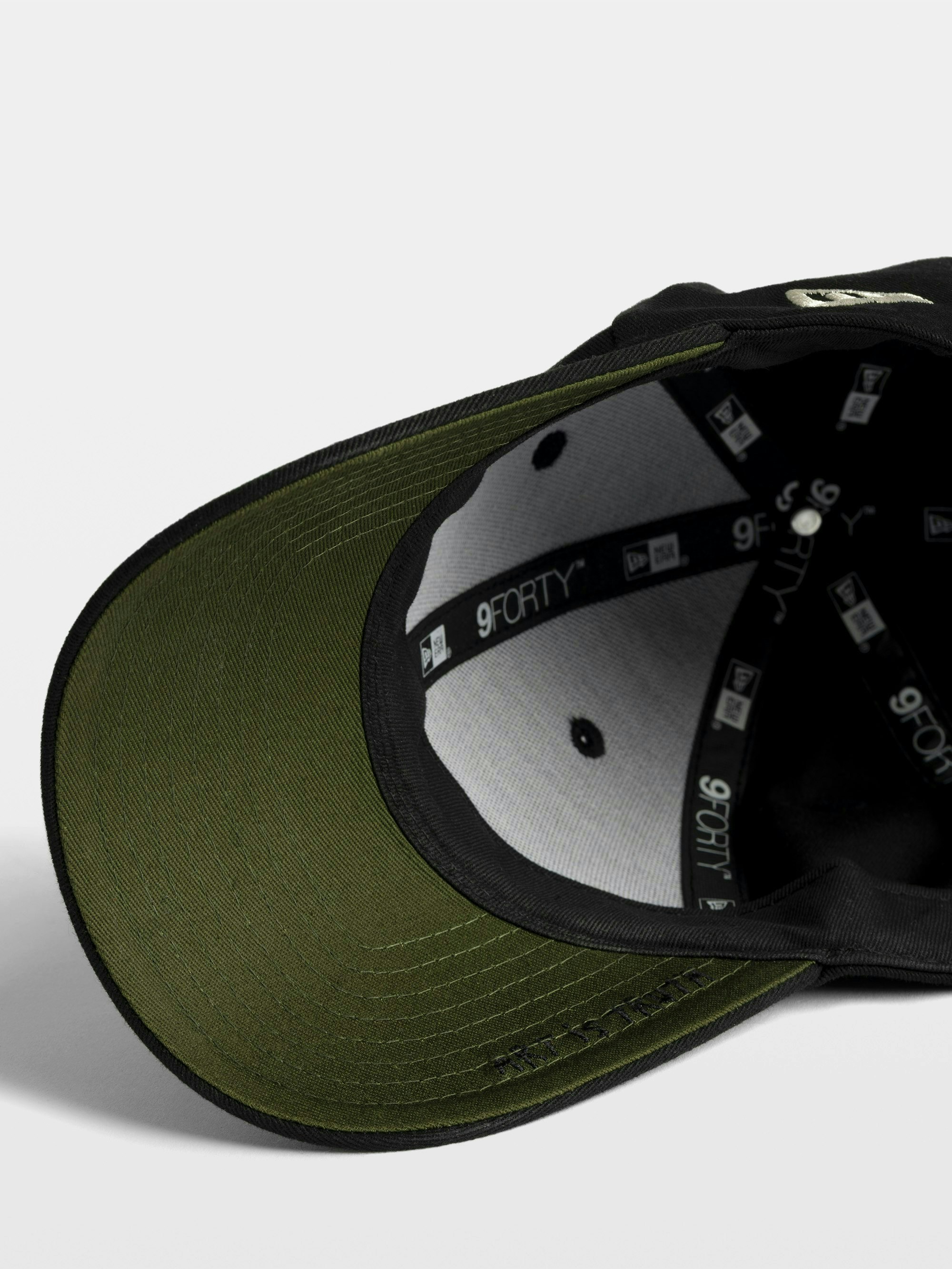 Cappellino New Era x ZV Zadig