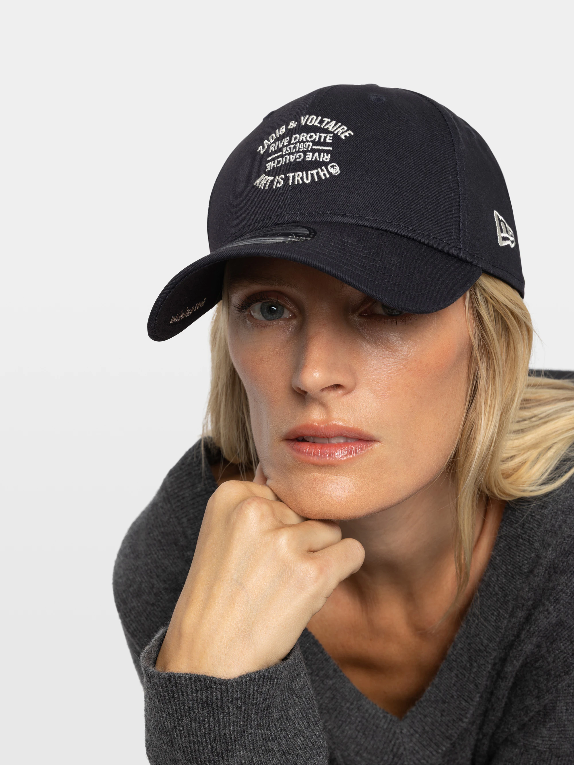 Gorra New Era x ZV Blason