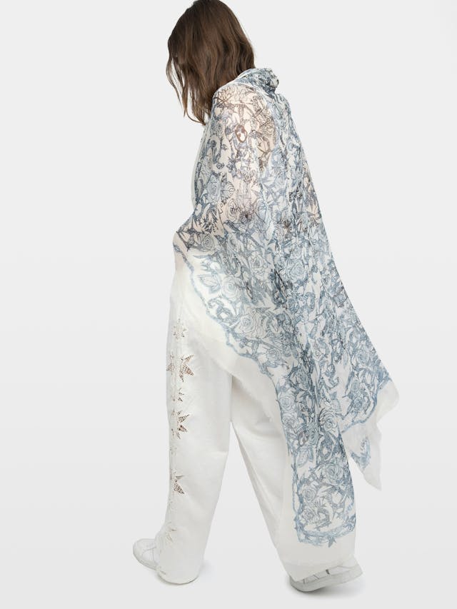 Pañuelo Kerry Roses 135