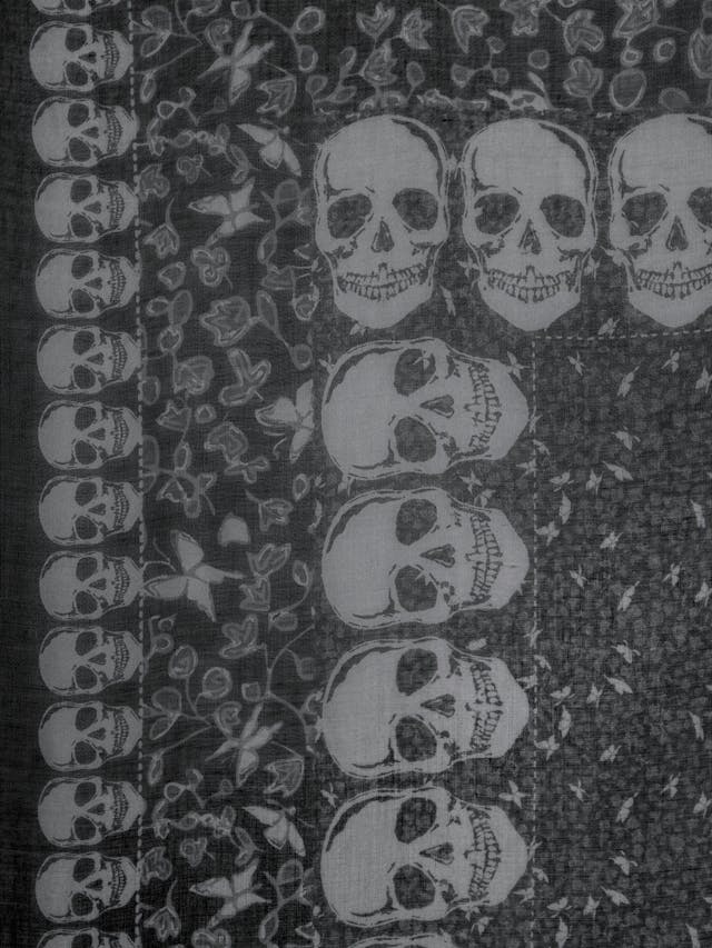 Pañuelo Kerry Garden 135