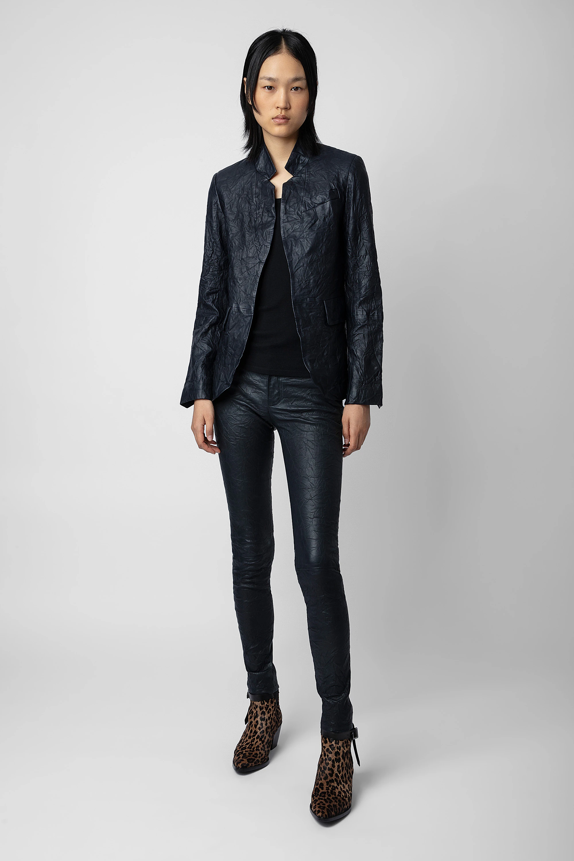 Very Crinkled Leather Blazer thumbnail 1