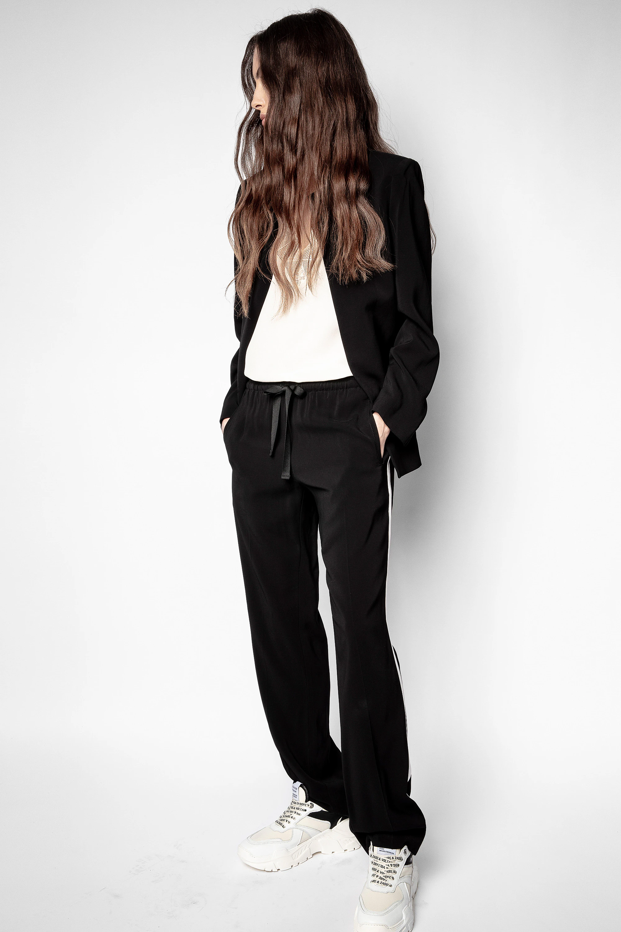 Future Sneakers thumbnail 6