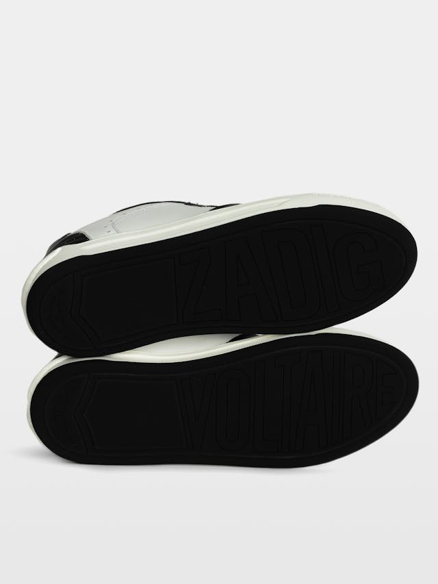 Wings Low-Top Sneakers