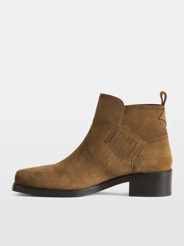 Igata Ankle Boots