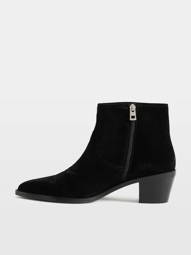 Tylow Boots