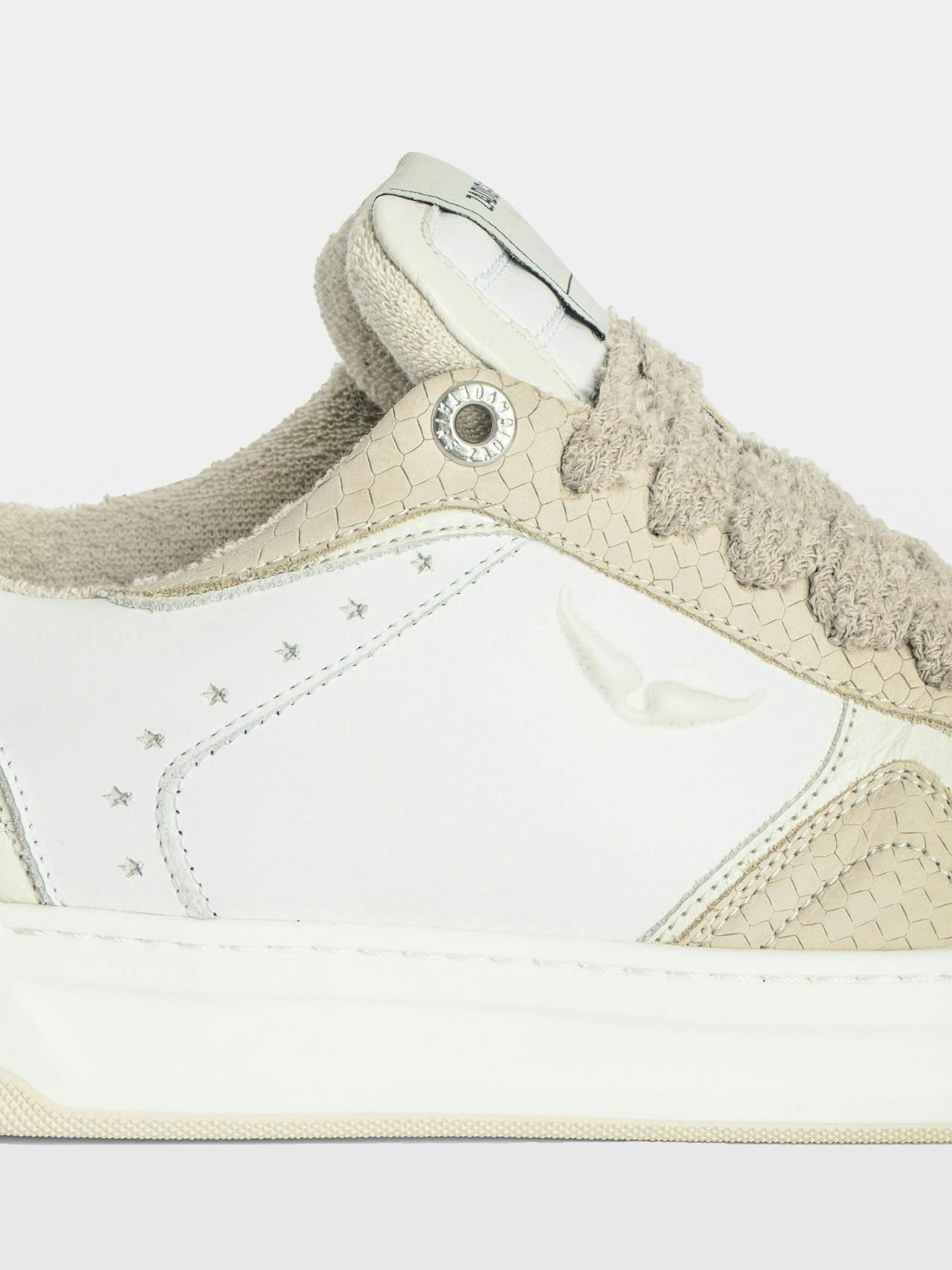 Low-Top Wings Trainers 5