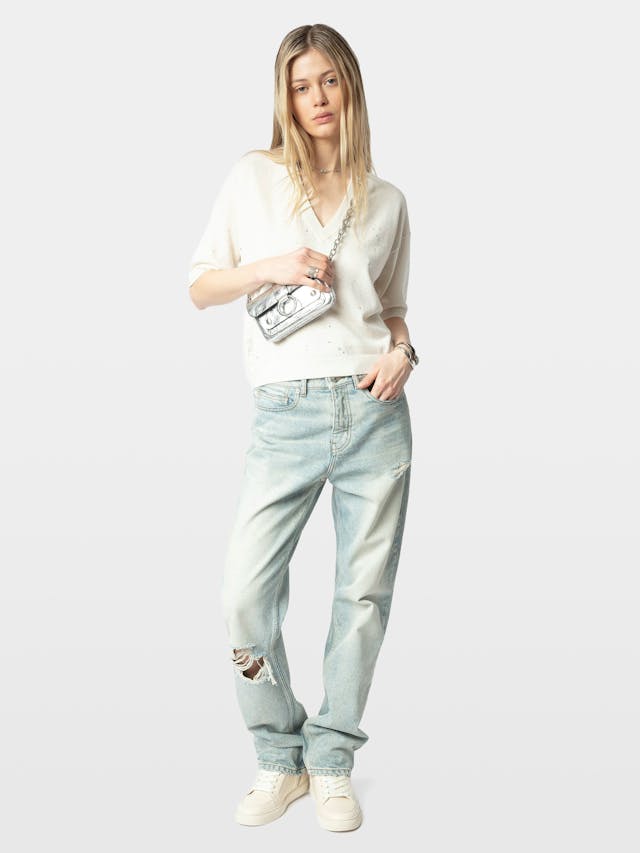 Low-Top Fly On Sneakers