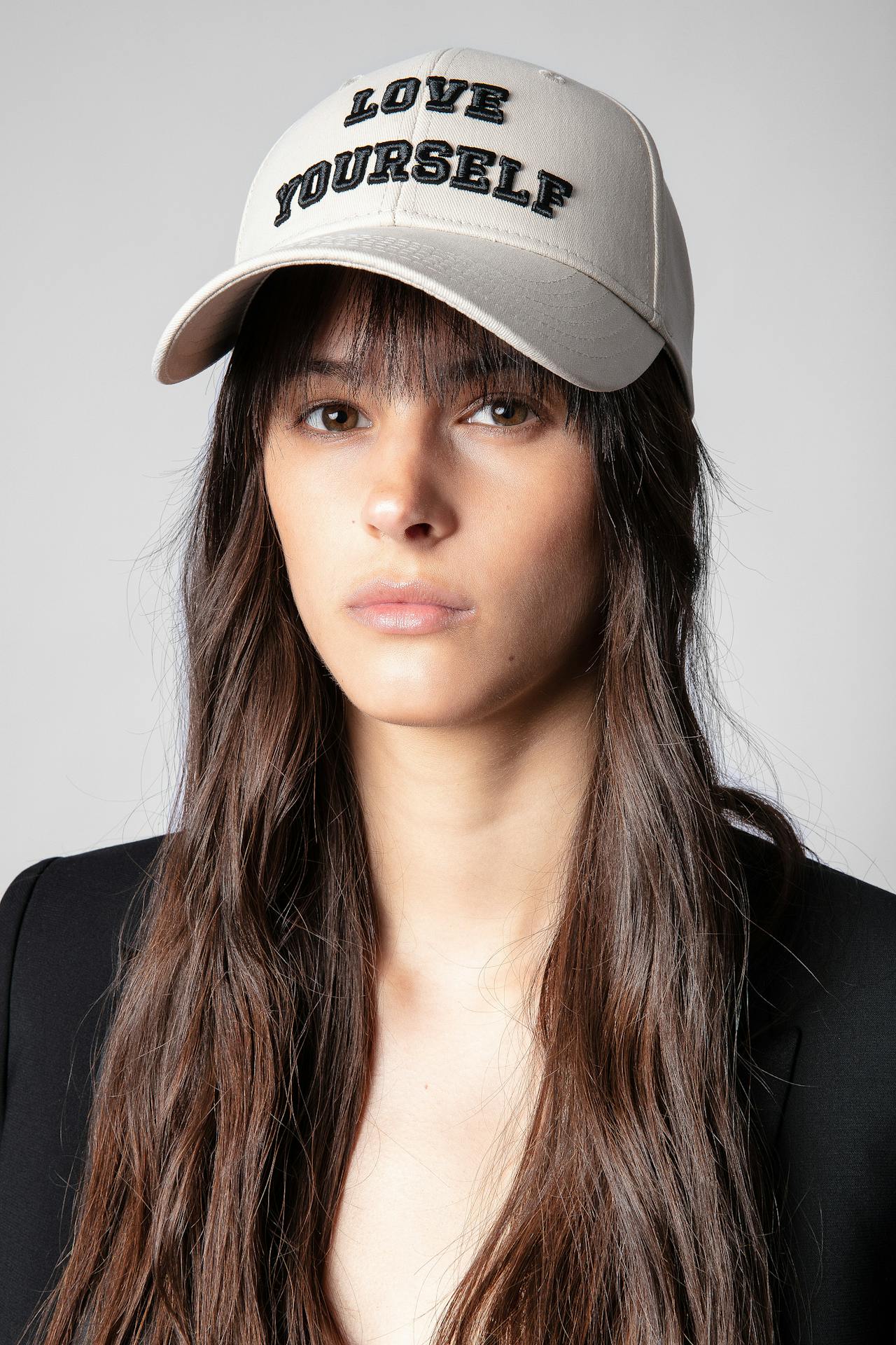 Gorra Klelia Love Yourself 2