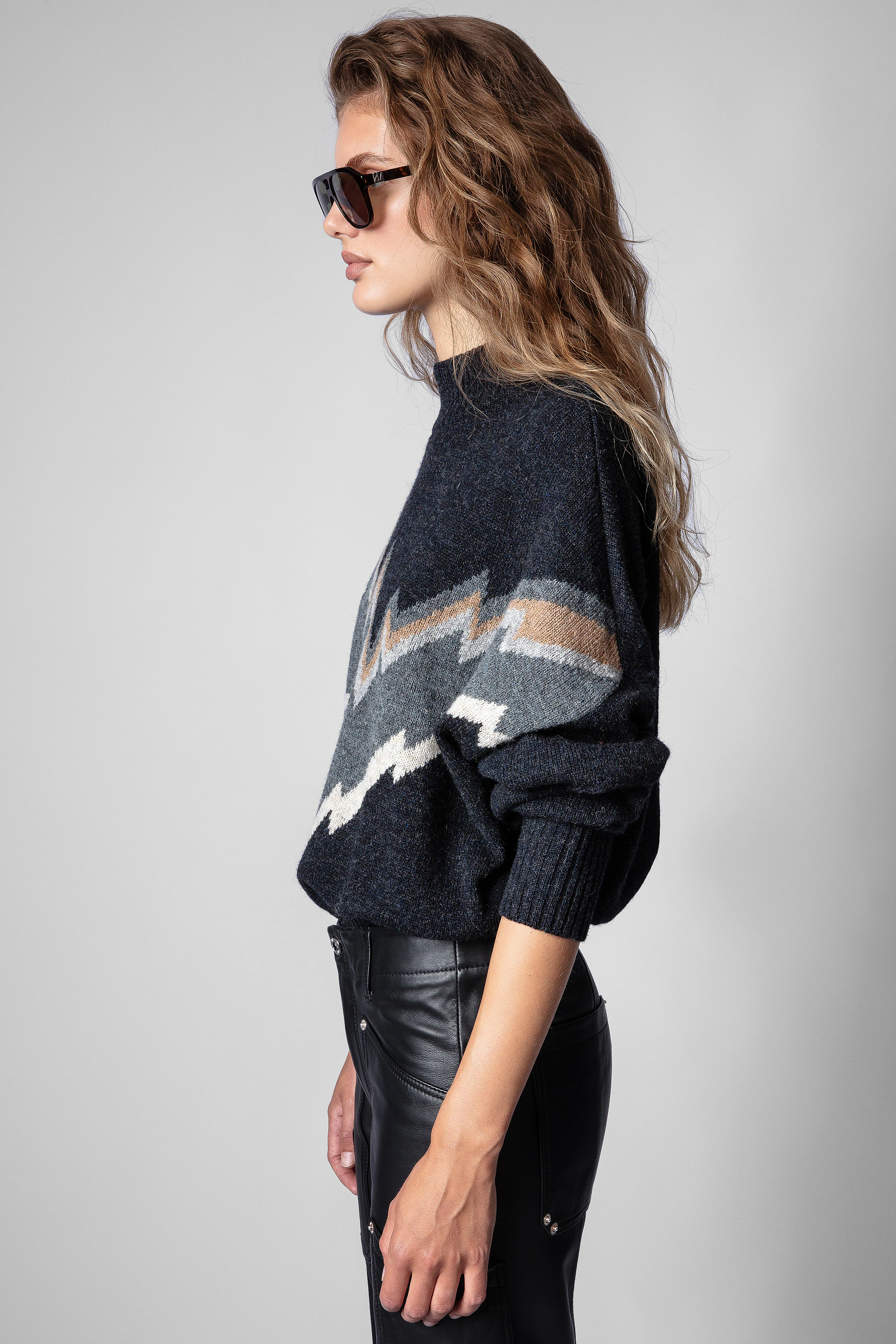 Bonnie Sweater thumbnail 3