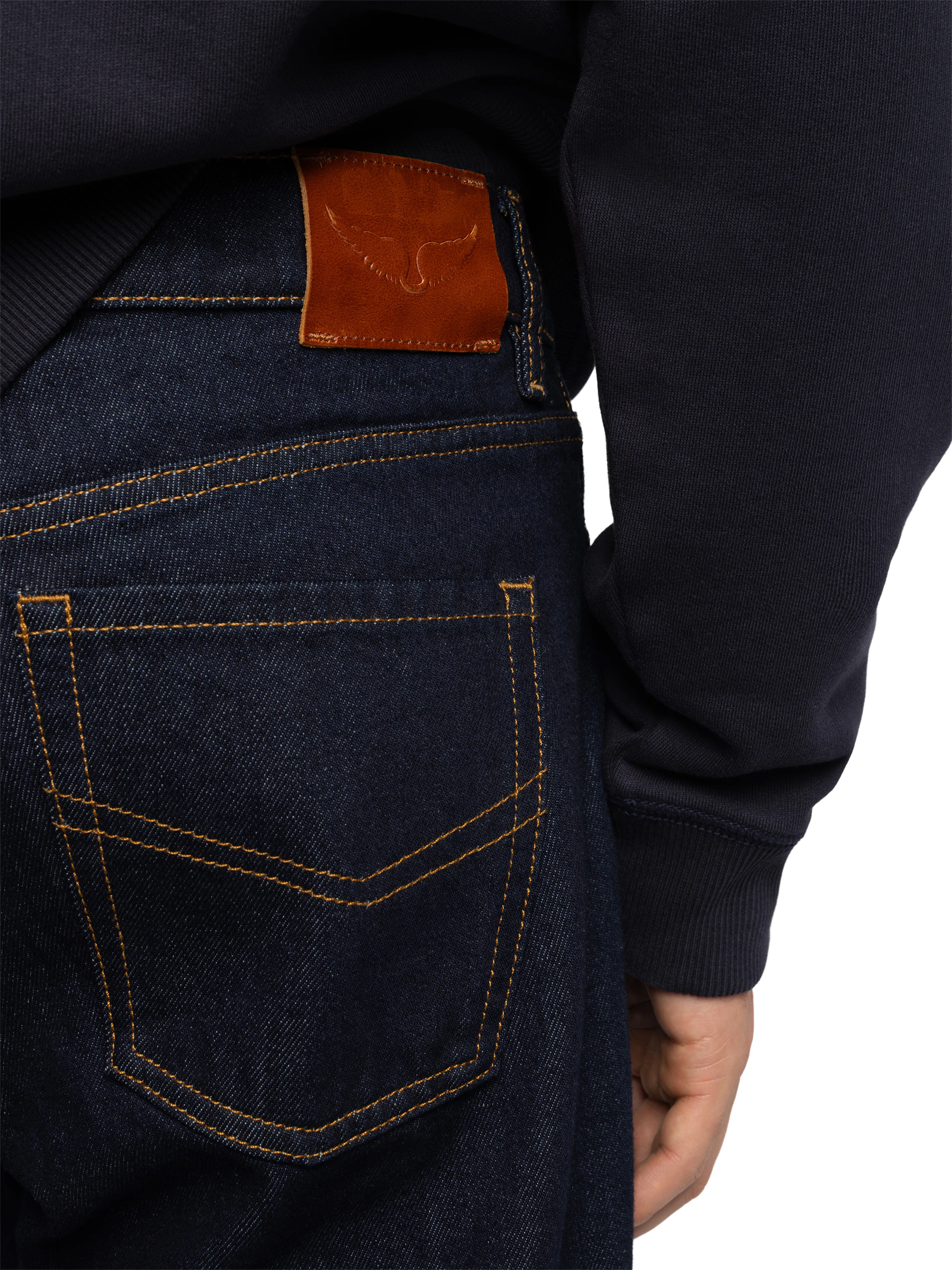 Jean John thumbnail 4