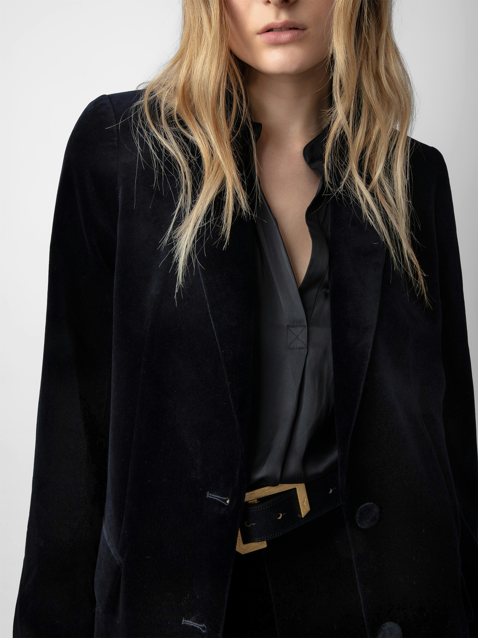 Viva Velvet Blazer 3