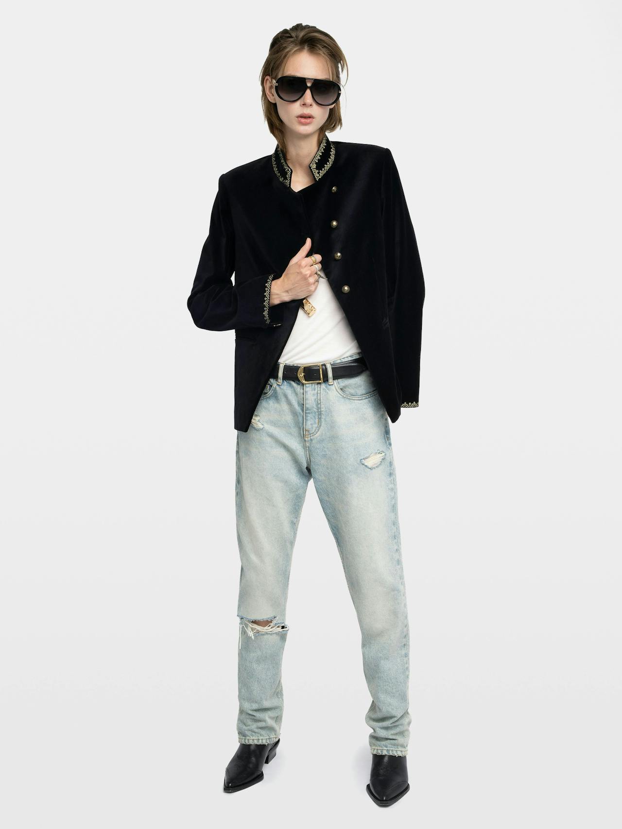 Verysa Velvet Blazer 3