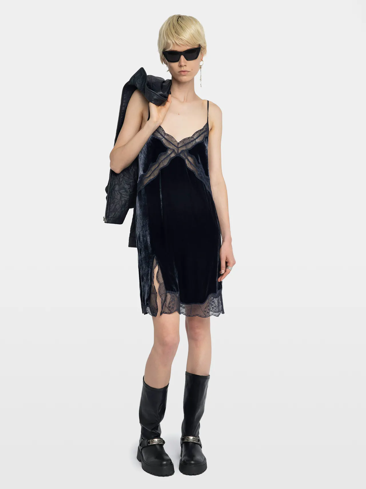 Rishi Velvet Lace Dress 4