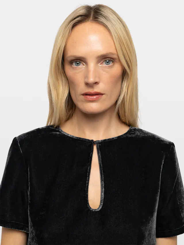 Tchai Velvet Top