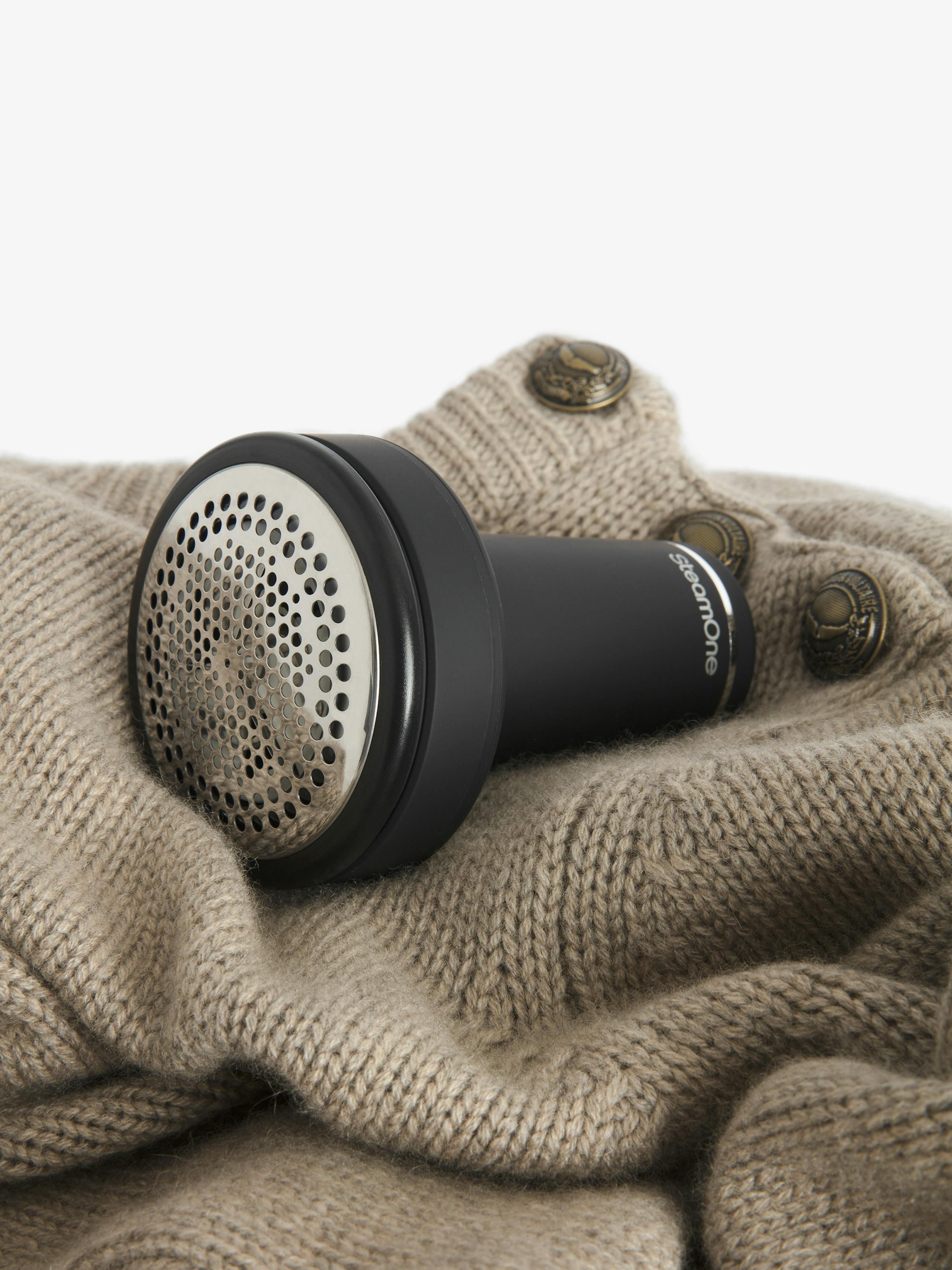 Anti-Pilling Razor 3