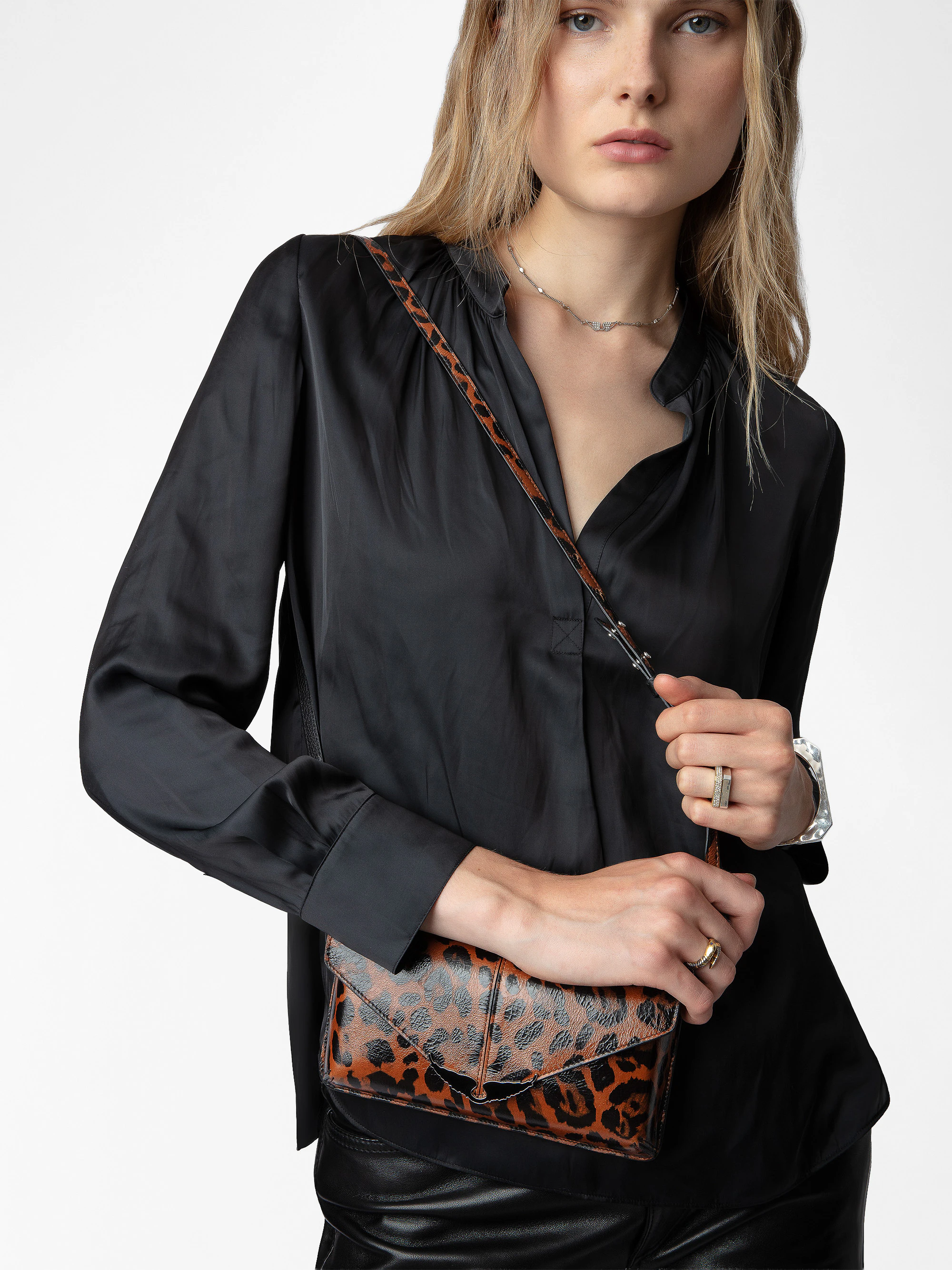 Borderline Leopard Clutch thumbnail 6