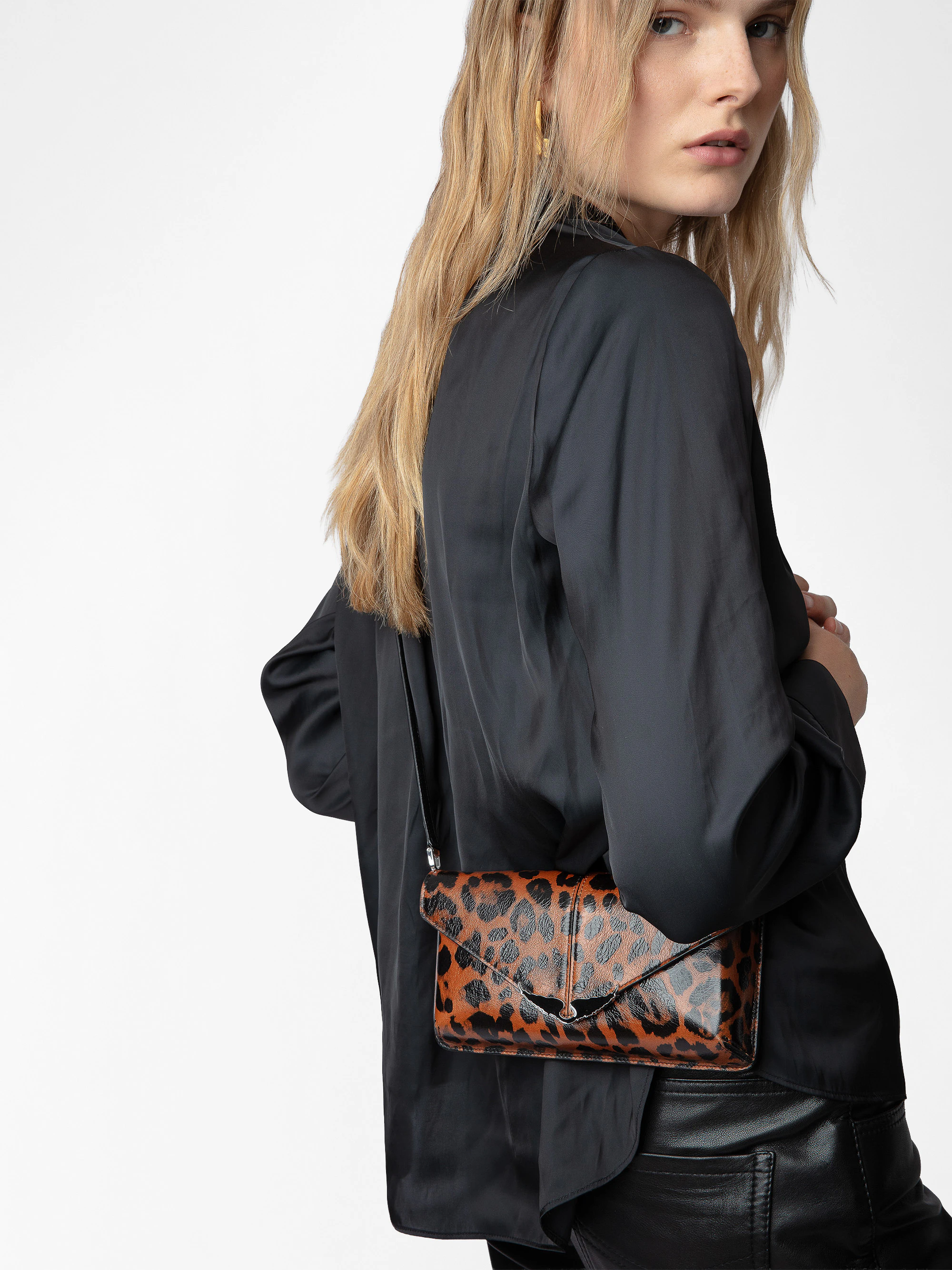 Borderline Leopard Clutch thumbnail 7