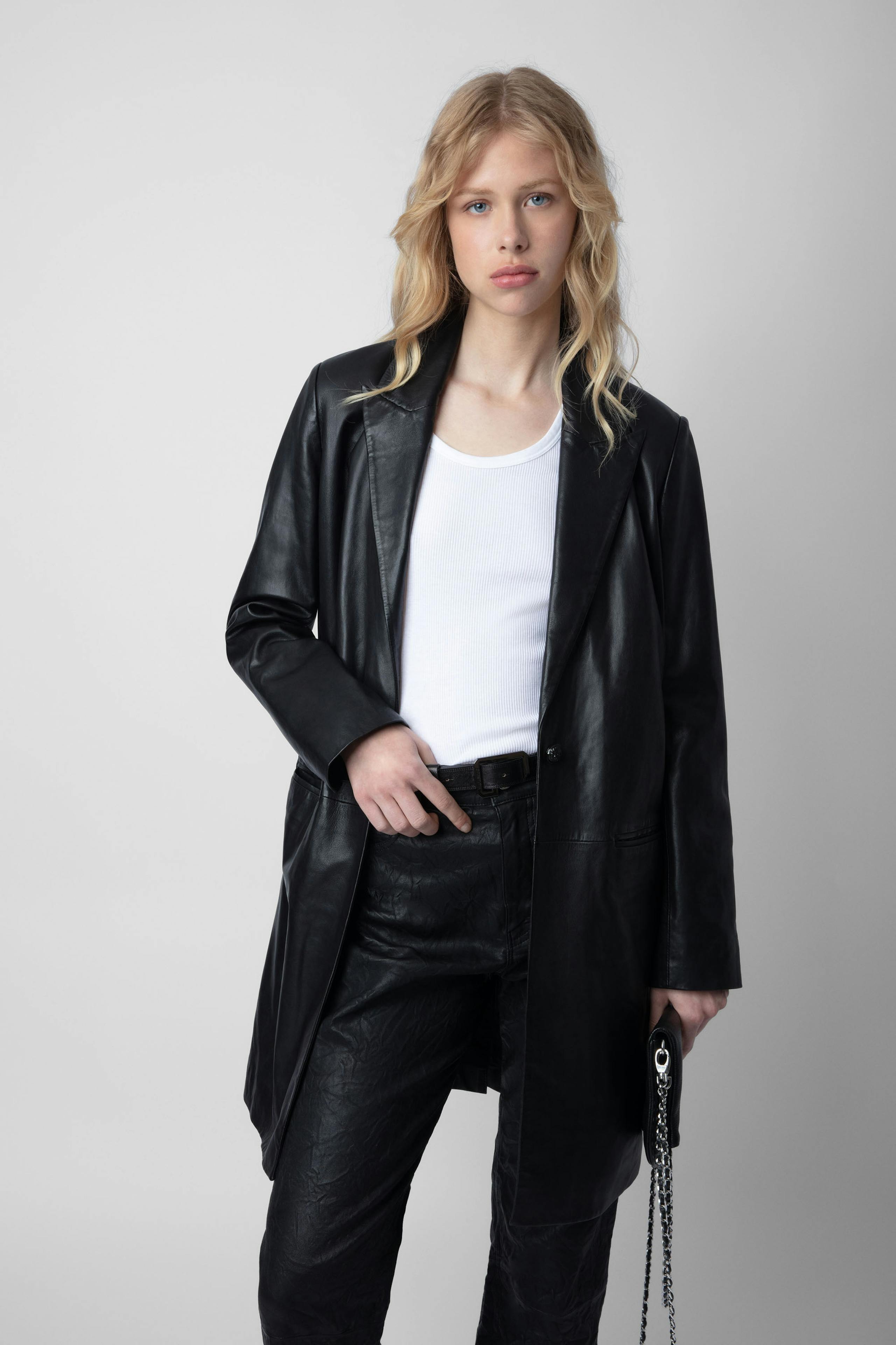 Abrigo Monarque Cuero 2