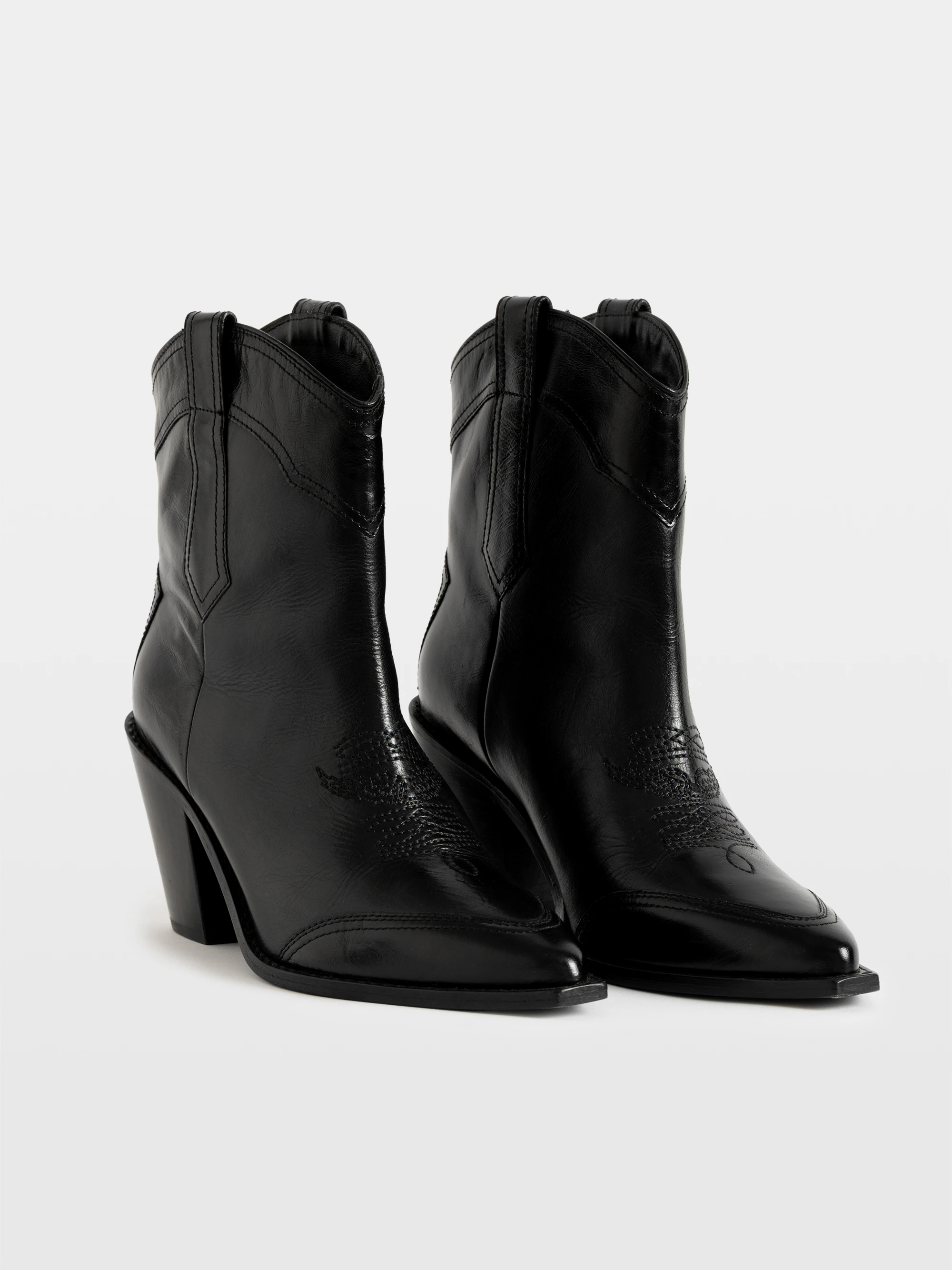Cara Vintage Patent Boots
