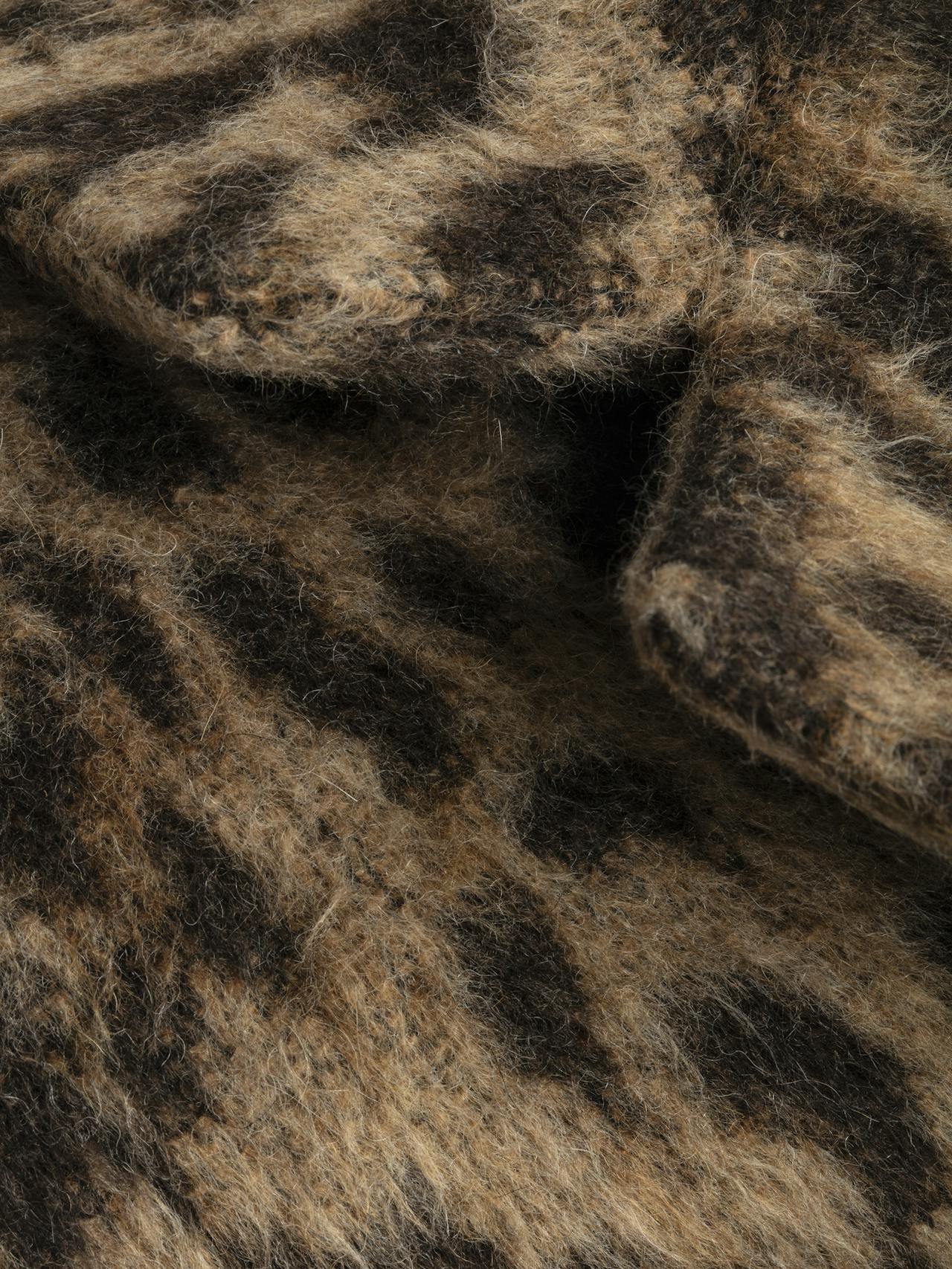 Mantel Violet Leopard 6